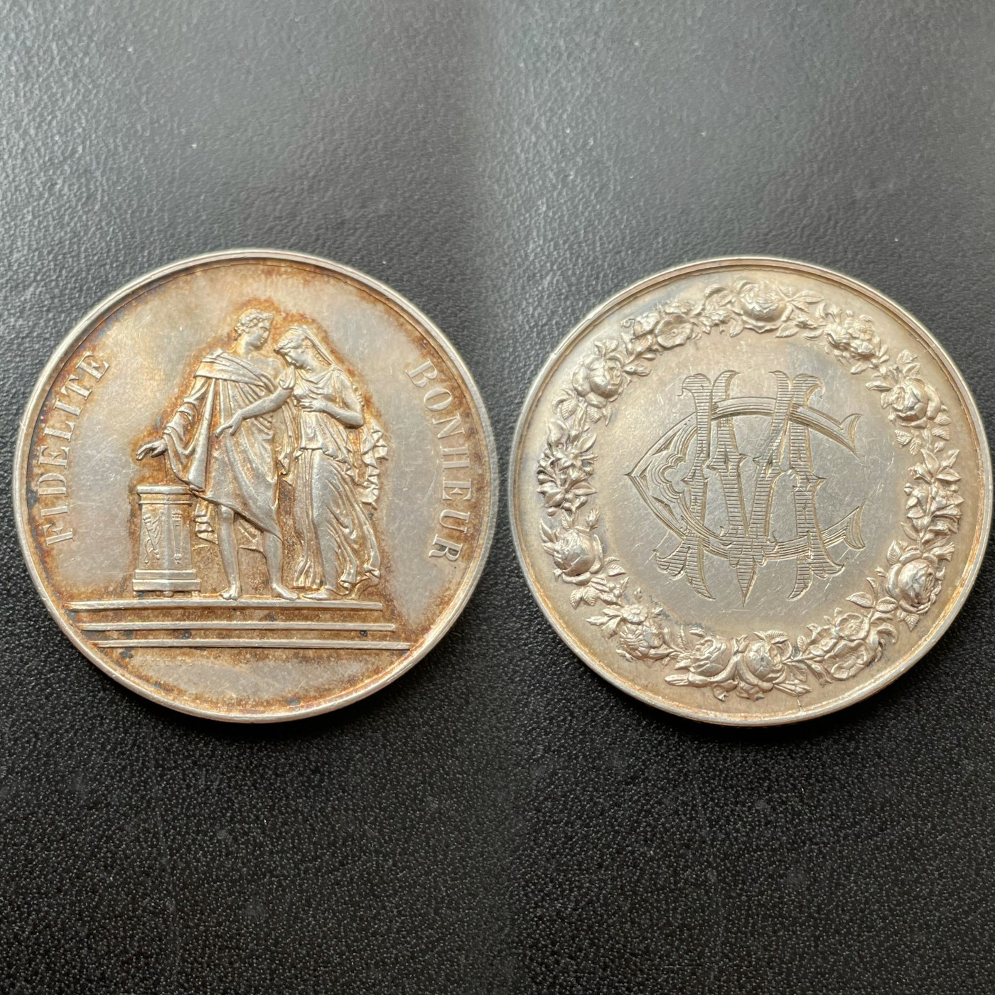 章牌专场-第26期 1892年法国婚礼银章 直径：39 mm ，25 g