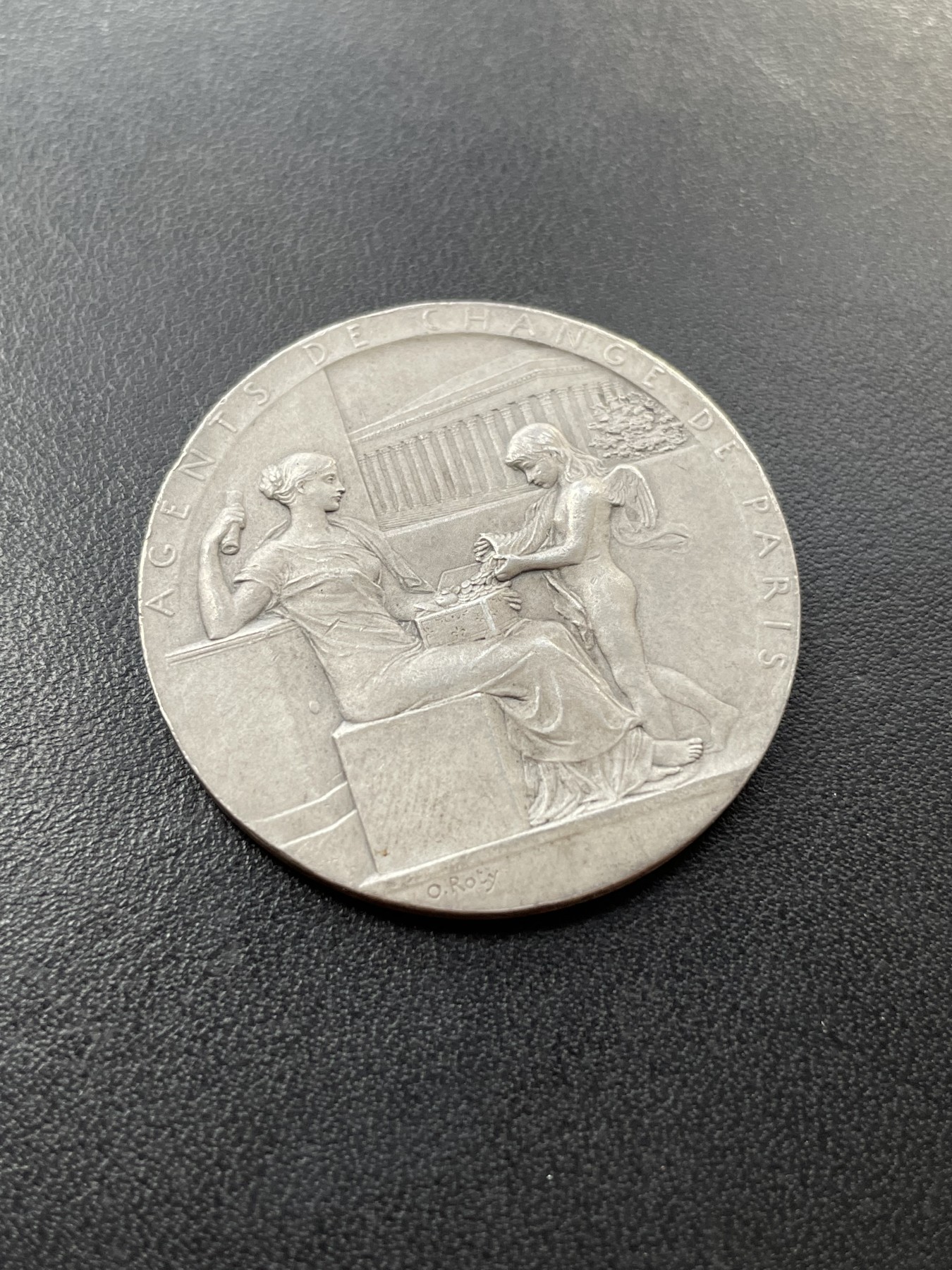 章牌专场-第26期 O.Roty～法国巴黎股票经纪人银章 直径：37 mm ，22 g