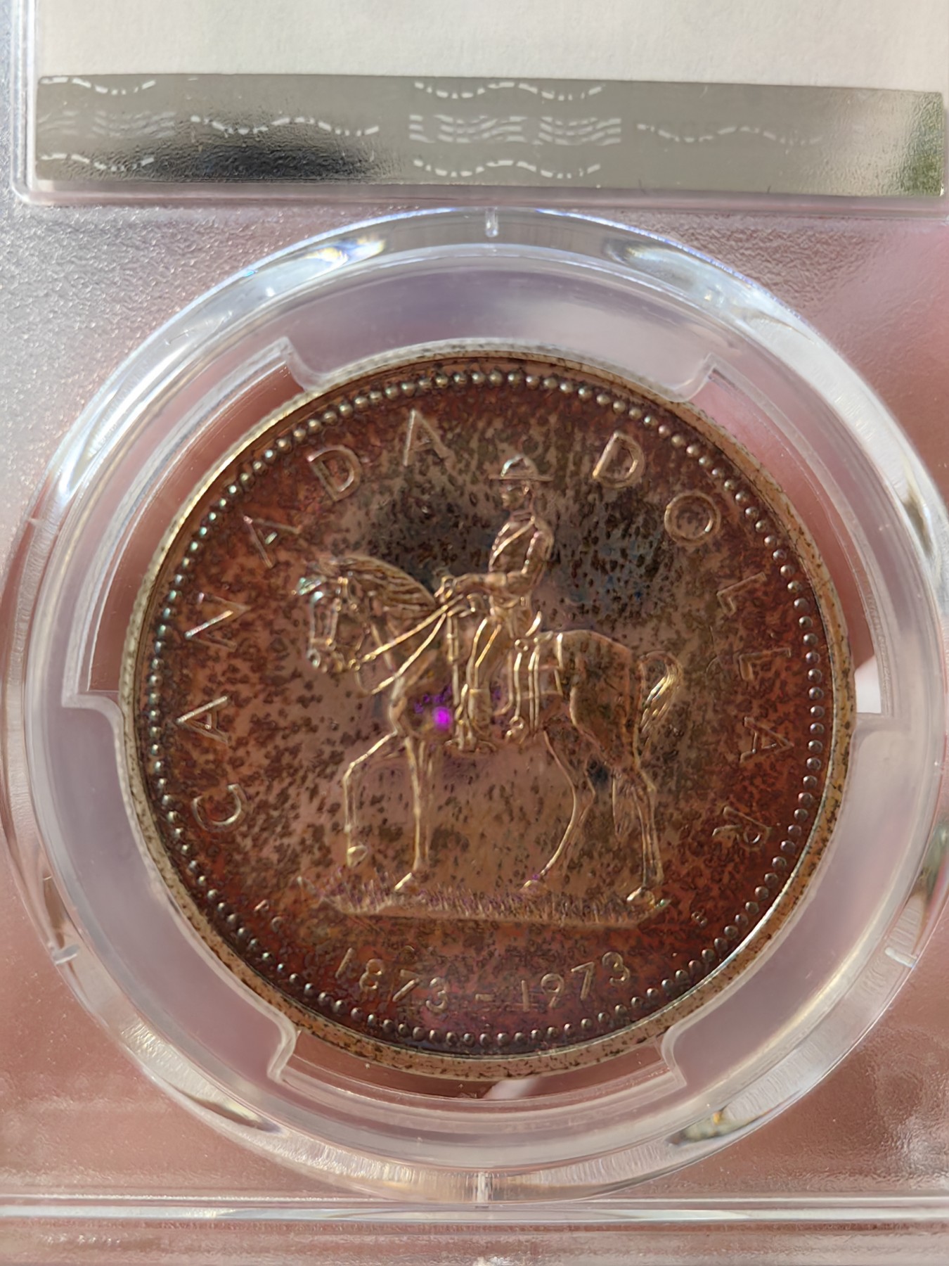 橡树集藏-006场 海纳百川 pcgs-sp67 1973年加拿大伊丽莎白银样币 骑警百年纪念银币 背面彩虹炫彩