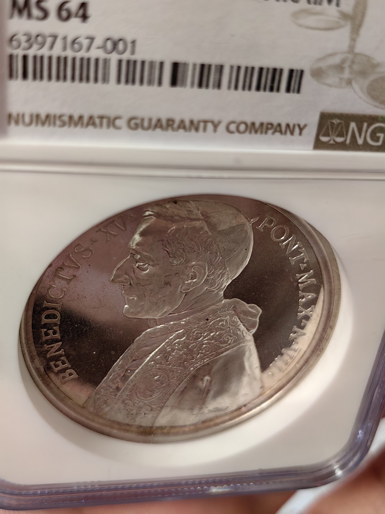 橡树集藏-006场 海纳百川 NGC-64 梵蒂冈 1920，教皇本笃十五世，“圣. 以法莲”封圣银章，高分，高浮雕镜面，细节精美，加厚盒。