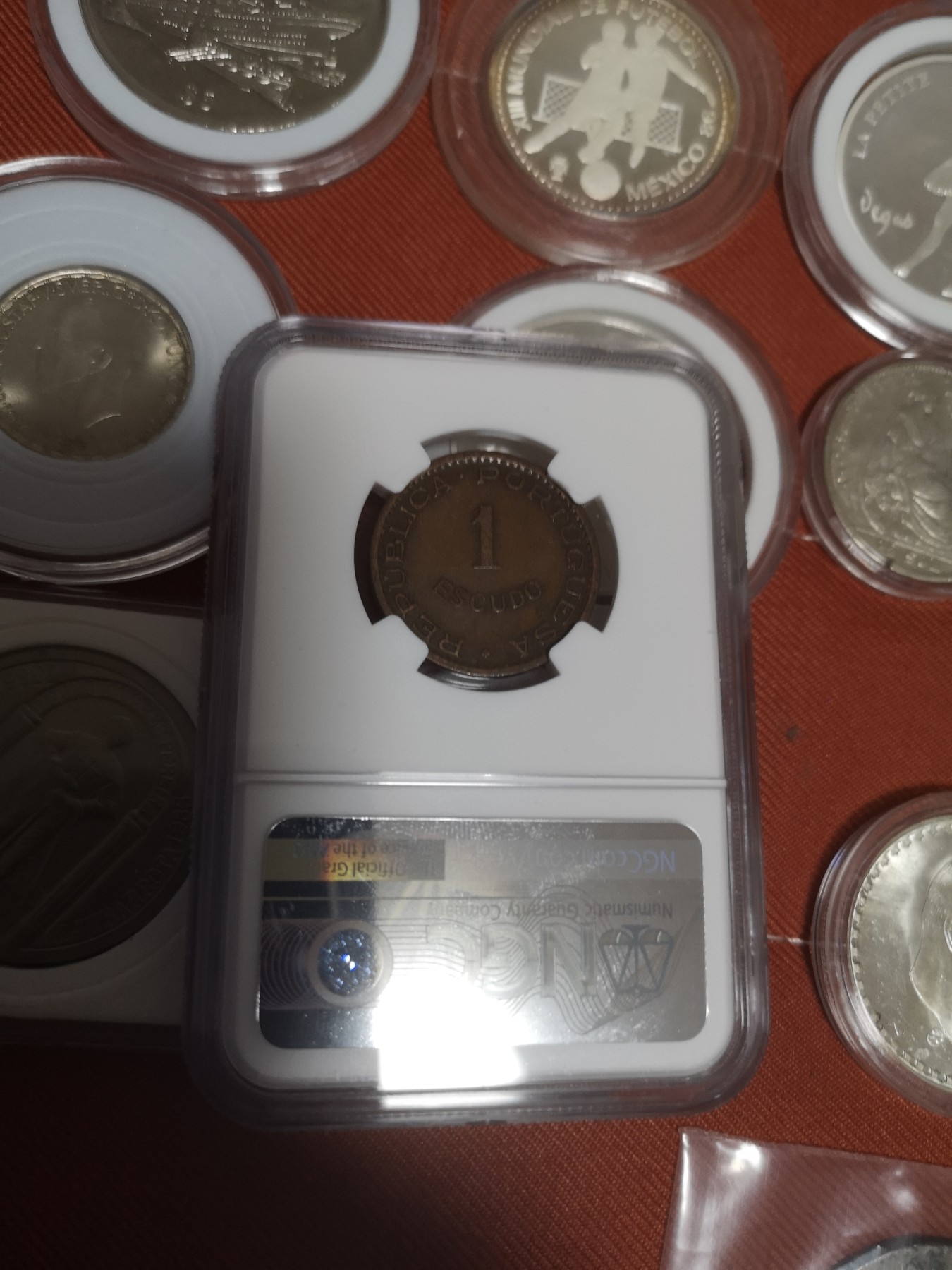 长老汇第14场精品新老银币系列 1962莫桑比克1埃斯库多斯铜币，NGC XF45BN，能出分不容易