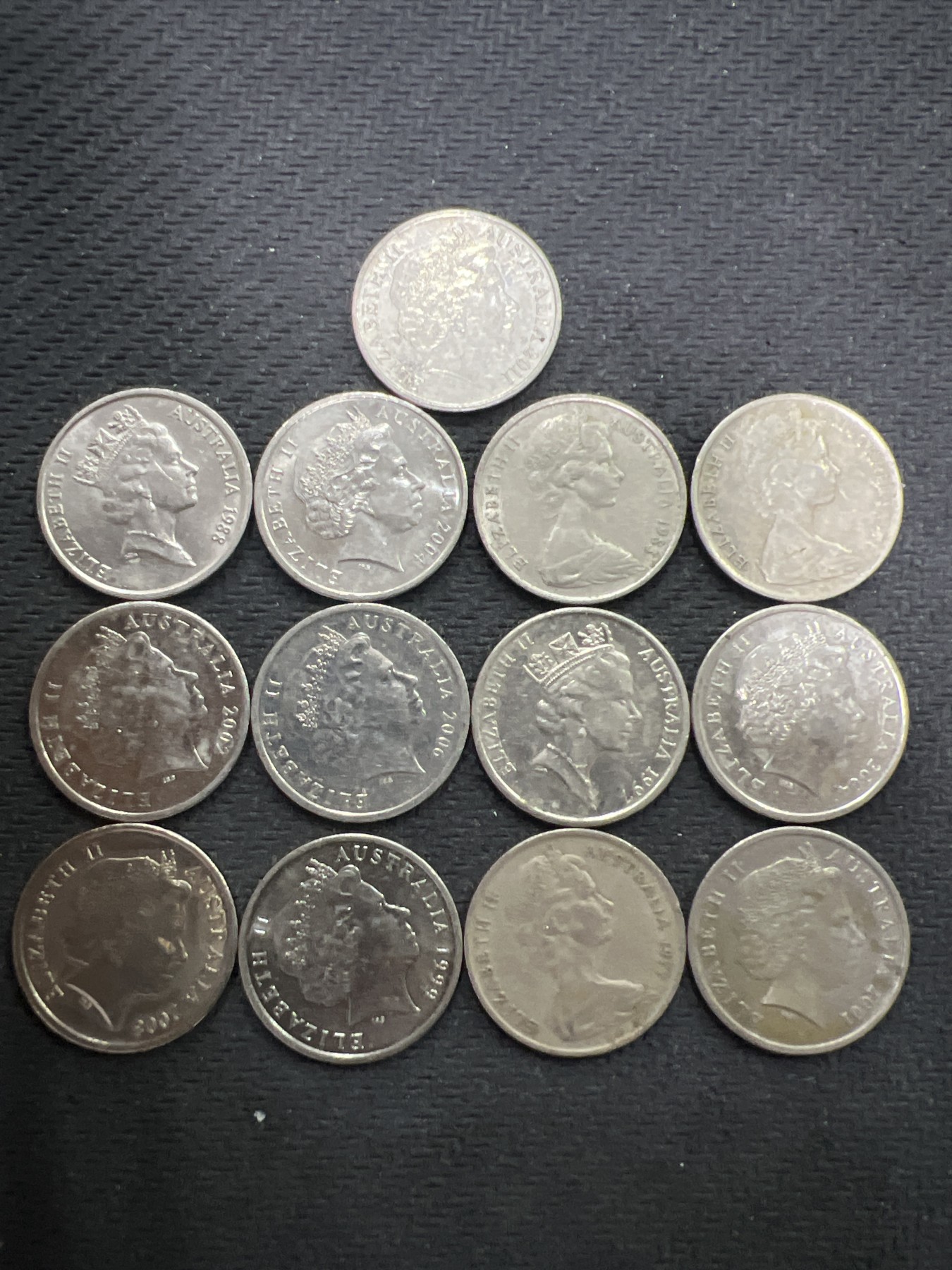 飞翔风筝第三场拍世界纸币银币硬币 澳大利亚硬币13枚不同年份