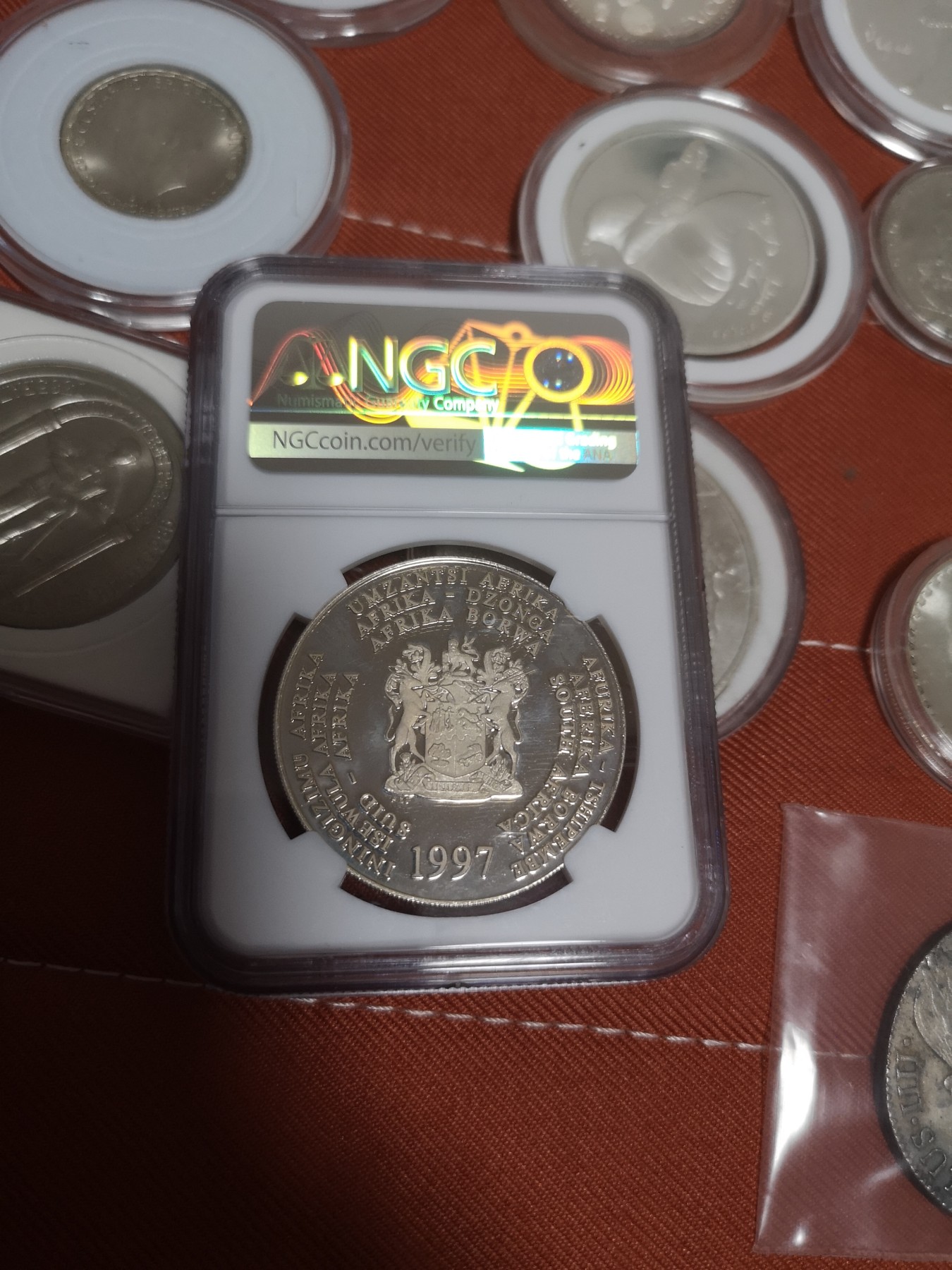 长老汇第14场精品新老银币系列 1997南非海马2兰德精制银币，NGC PF67UC，仅有3000枚