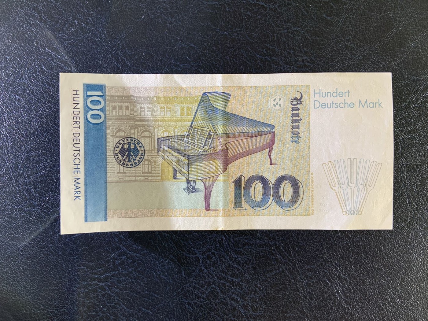 收藏联盟Quantum Auction 第272期拍卖 世界人口日专场 德国联邦1993年100马克 品相AU- 钢琴家克拉拉
