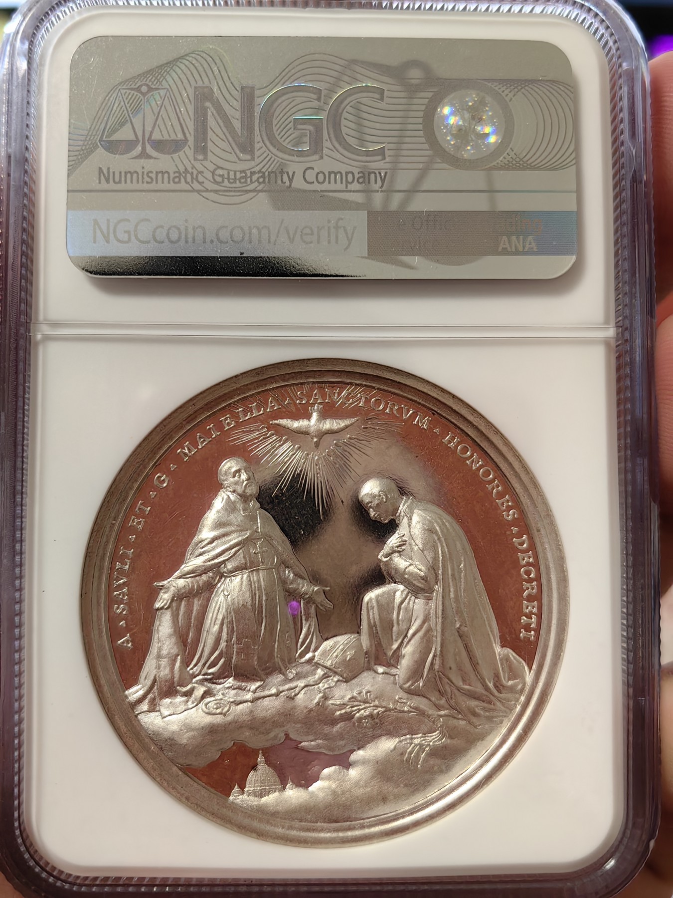 橡树集藏-006场 海纳百川 NGC-64 梵蒂冈 1904 教皇庇护十世（肖像朝右）封圣银章，高分，高浮雕镜面，加厚盒。