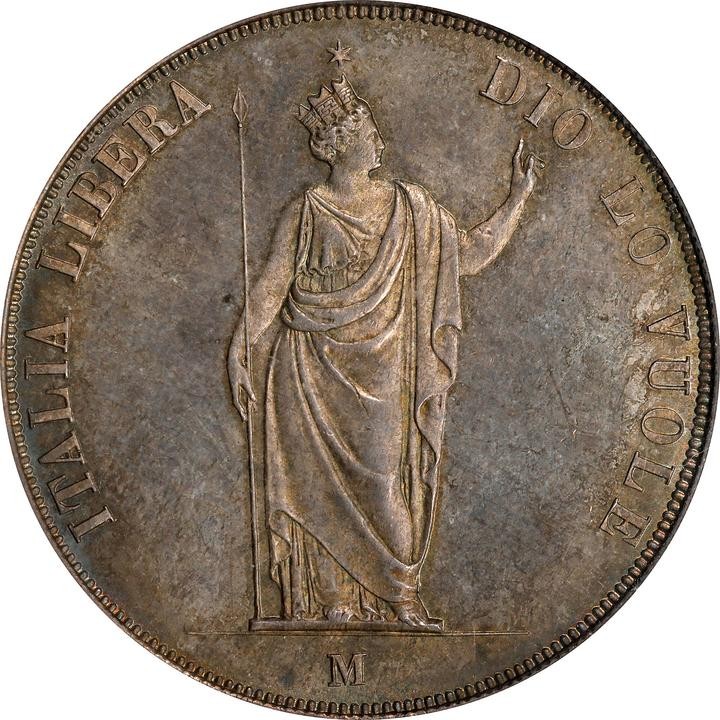 橡树集藏-006场 海纳百川 PCGS MS-64  1848年意大利伦巴第-威尼斯5里拉大银，米兰造币厂。钢灰色的底板呈现出琥珀色和浅洋红色虹彩的痕迹，突出了整个币面。背面有罕见的包浆回声纹，底板几乎没有瑕疵。pc老盒子，品质保证。正面是右手执长矛权杖的加冕自由女神，拉丁铭文:ITALIA LIBERA DIO LO VUOLE，上帝呼唤自由之意大利。女神的左手指向铭文“DIO”,意大利语中上帝的意思，很有深意的经典设计。 