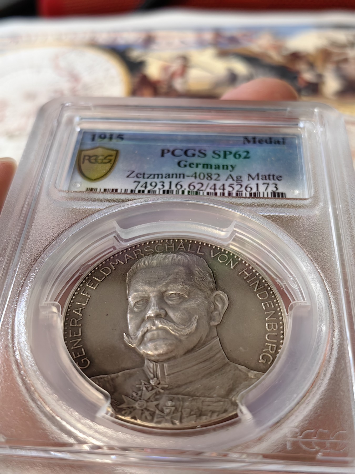 橡树集藏-006场 海纳百川 PCGS-SP62 1915年德国兴登堡元帅一战功勋银章 铭文祖国感恩东普鲁士解放者 十分经典 高浮雕加厚盒 数据库唯一冠军分 兴登堡一战系列银章的总筋