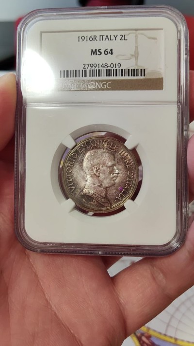 橡树集藏-006场 海纳百川 ngc-ms64 1916年意大利2里拉银币 双面浓郁地中海酱彩 所见最美 打制极佳 底板丝滑 nike女神四驾马车 经典意系设计 实物绝美 老盒严评品质佳 可堪自藏