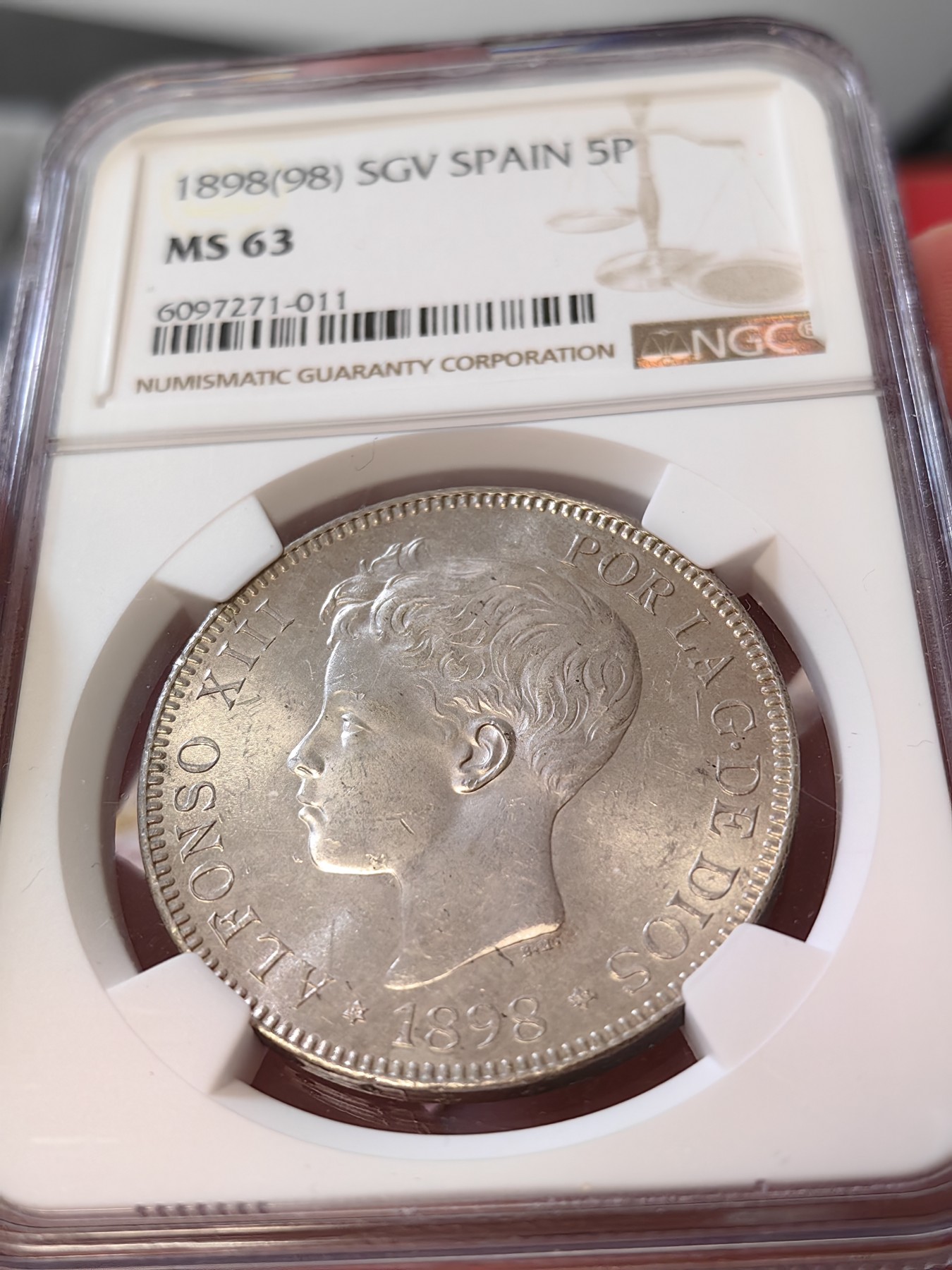 橡树集藏-006场 海纳百川 ngc-MS63 1898年西班牙5比塞塔大银币 经典的可爱男童 王冠双柱 原银强霜光 