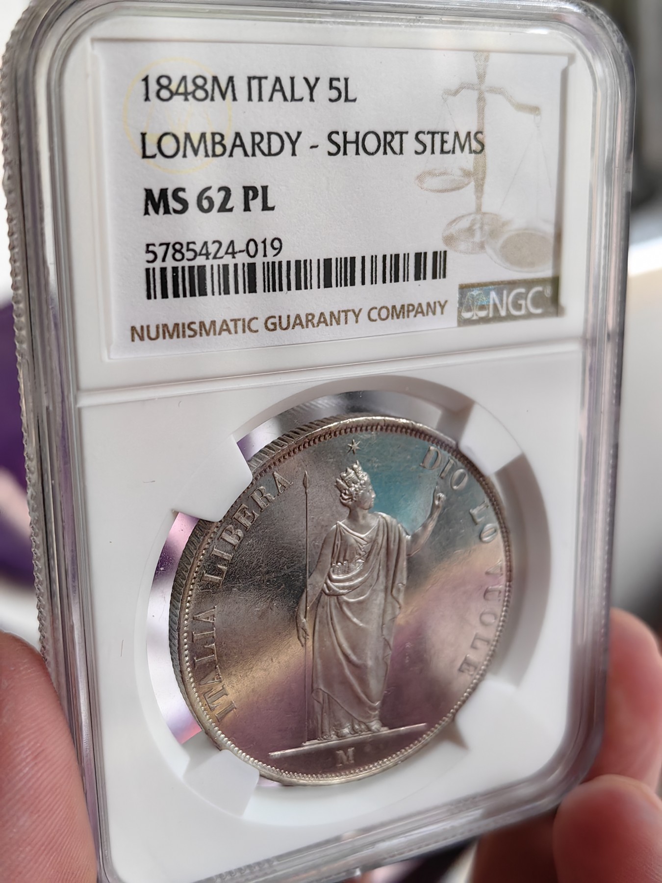 橡树集藏-006场 海纳百川 NGC-MS62pl 1848年意大利伦巴第5里拉，pcgs和ngc一共220个评级记录中唯一评到PL的一枚，唯一冠军分，可遇不可求 。实物精彩炫目，pl的魅力真是一绝。上帝呼唤自由之意大利，设计绝佳，单年版。