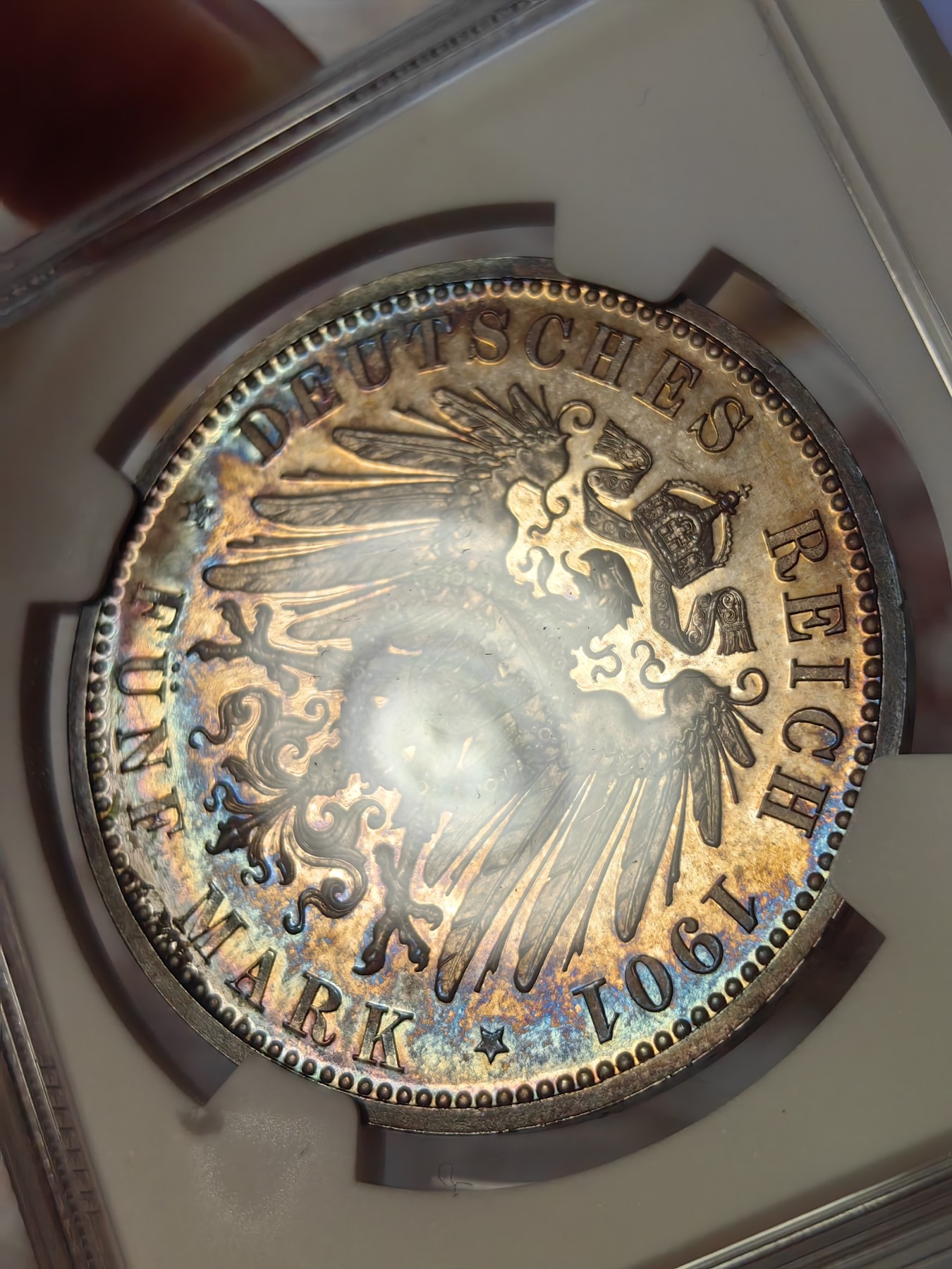 橡树集藏-006场 海纳百川 ngc-pf66 1901年普鲁士精制建国5马克，冠军分。铸造量稀少，顶级品。梦幻五彩，双面彩虹。实物美得一塌糊涂。状态为王，此枚无敌。