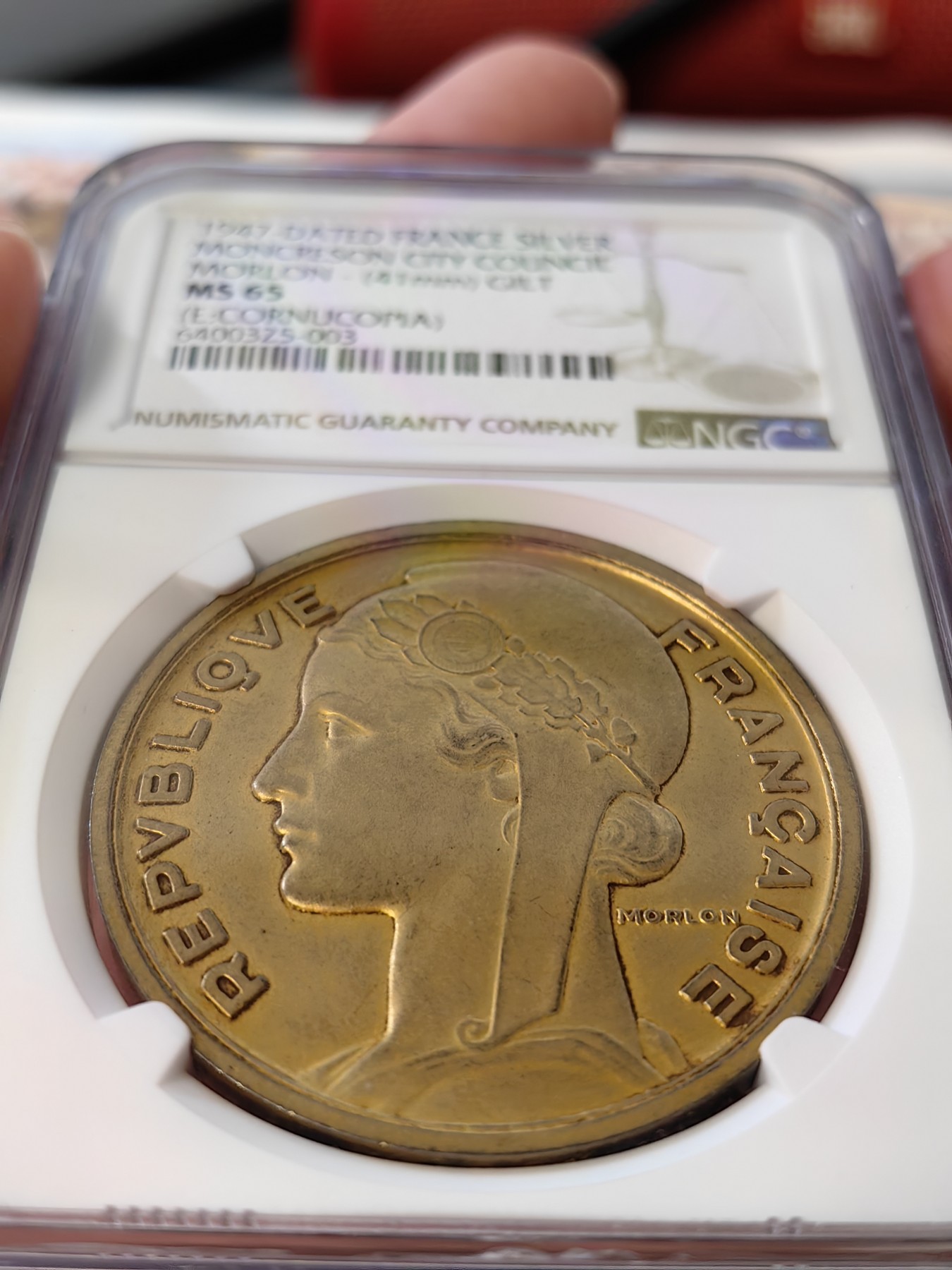 橡树集藏-006场 海纳百川 ngc-Ms65 1947年法国梦珂雷森市议会议员银章 摩龙经典设计 自由帽玛丽安娜 加厚大尺寸 镀金层底板高点皆完美 实物绝美 绝对低评 冠军分自藏好品