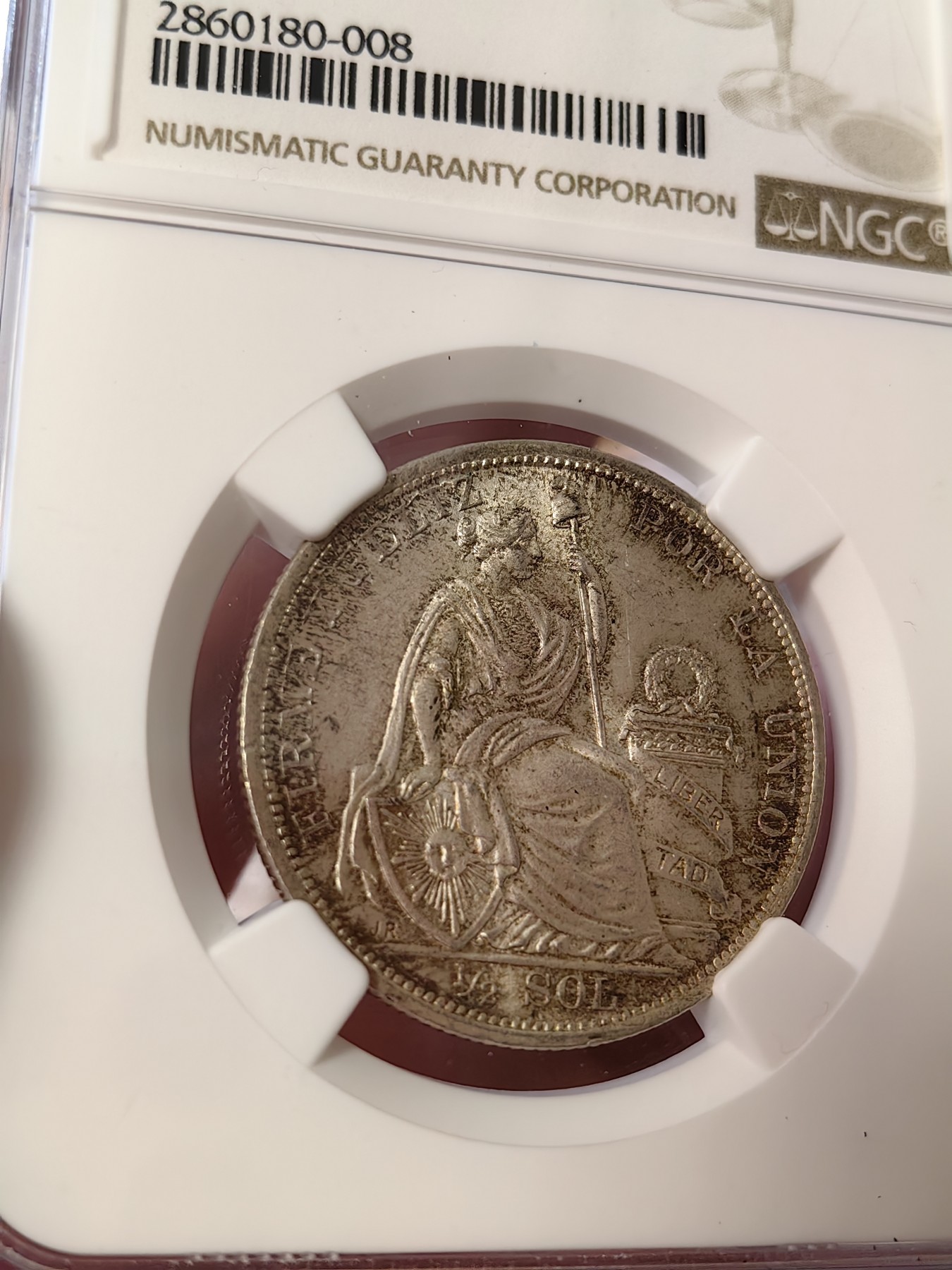 橡树集藏-006场 海纳百川 ngc-Ms65 1907年秘鲁半索尔银币 车轮霜光双面彩浆 实物观感极佳 FG-JR版首年发行 sbp落槌价240刀 南美大热门 盒子左下角磕伤