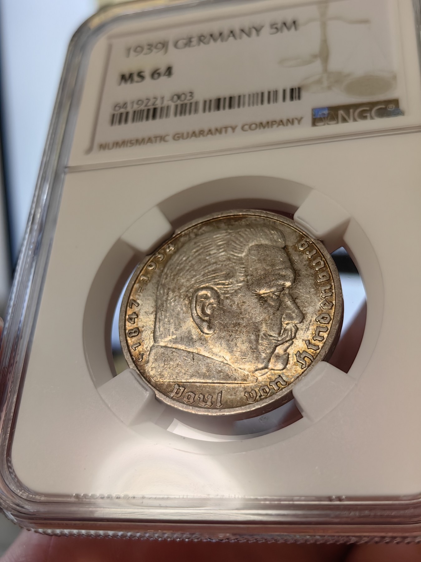 橡树集藏-006场 海纳百川 NGC-MS64 1939年 德意志第三帝国5马克 J厂 丝绸底板 超强转光 此分数为该厂别亚军分 分数状态一步到位 值得收藏