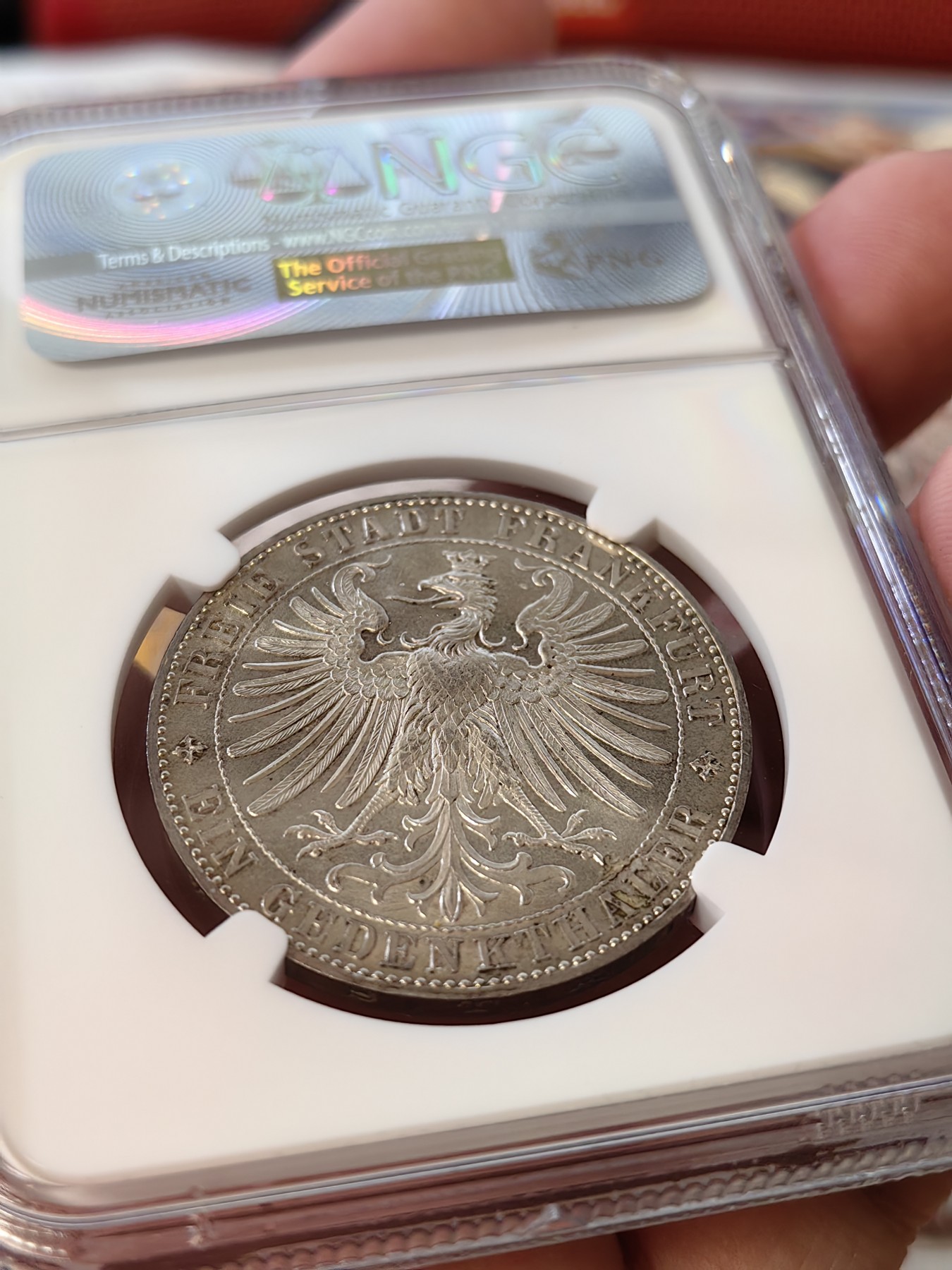 橡树集藏-006场 海纳百川 NGC-MS63 德国法兰克福1863年 王子会议厅1泰勒大银币 细节爆表 设计极佳 车轮转光非常漂亮 热门品种