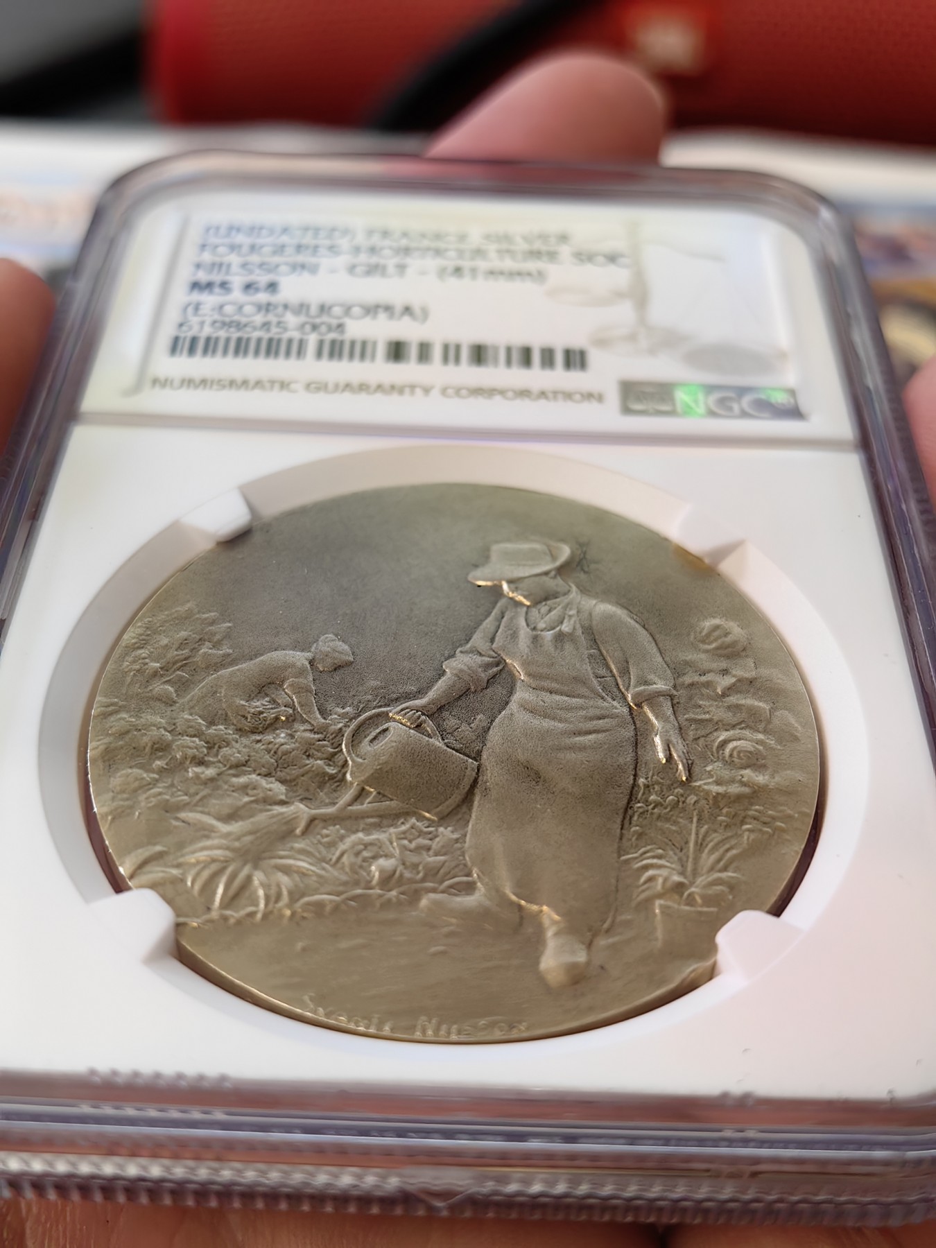 橡树集藏-006场 海纳百川 ngc-Ms64 1880年左右法国镀金银章 尼尔森园艺协会 大尺寸热门法章 正面是辛勤的园丁玫瑰花田 背面是五个小天使天女散花 可可爱爱 浮光掠影 金碧辉煌