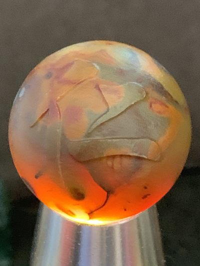 精美亚光战国红玛瑙手工雕刻仁字大圆珠一颗！ 精美亚光战国红玛瑙手工雕刻仁字大圆珠一颗！