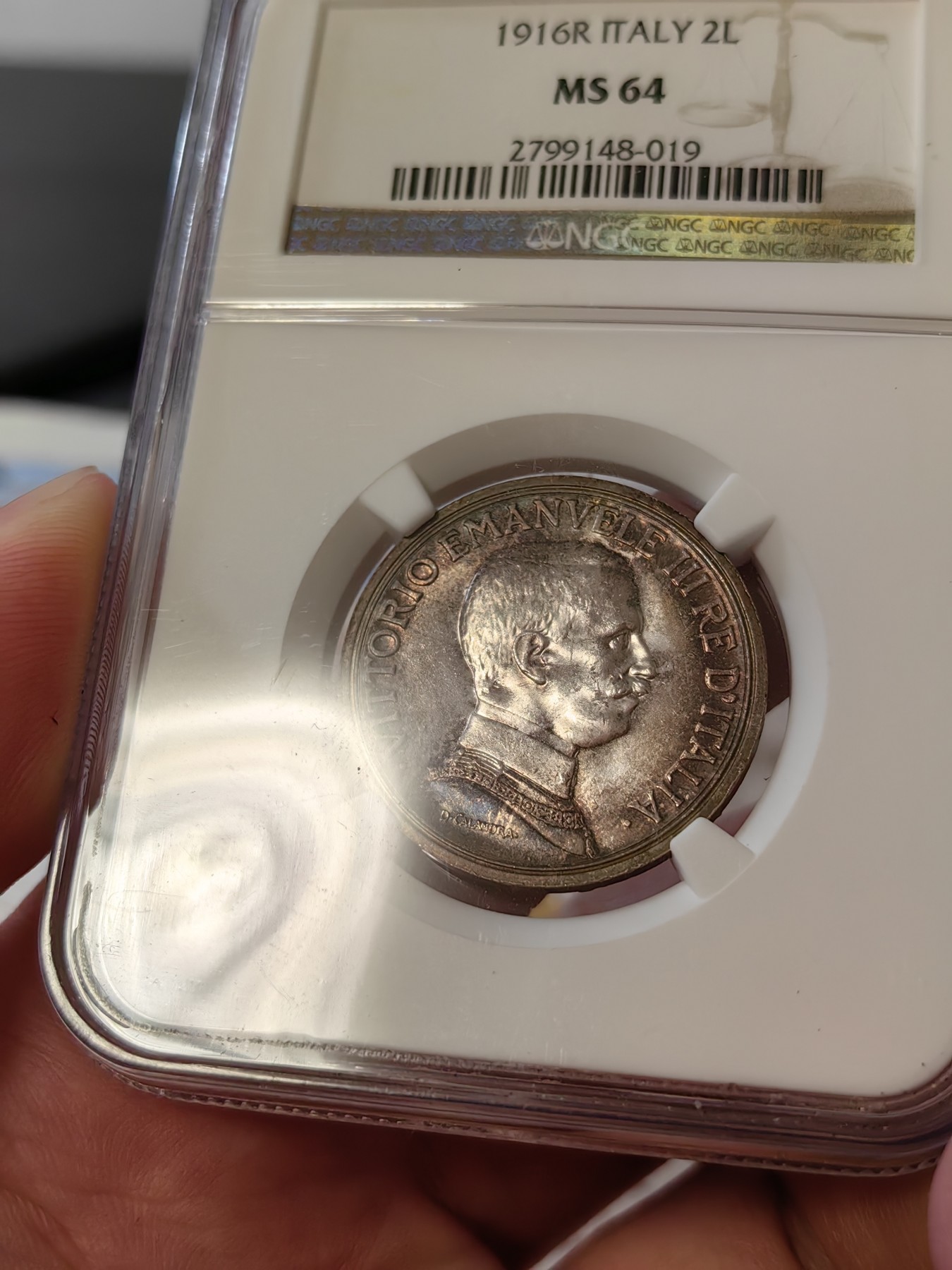 橡树集藏-006场 海纳百川 ngc-ms64 1916年意大利2里拉银币 双面浓郁地中海酱彩 所见最美 打制极佳 底板丝滑 nike女神四驾马车 经典意系设计 实物绝美 老盒严评品质佳 可堪自藏