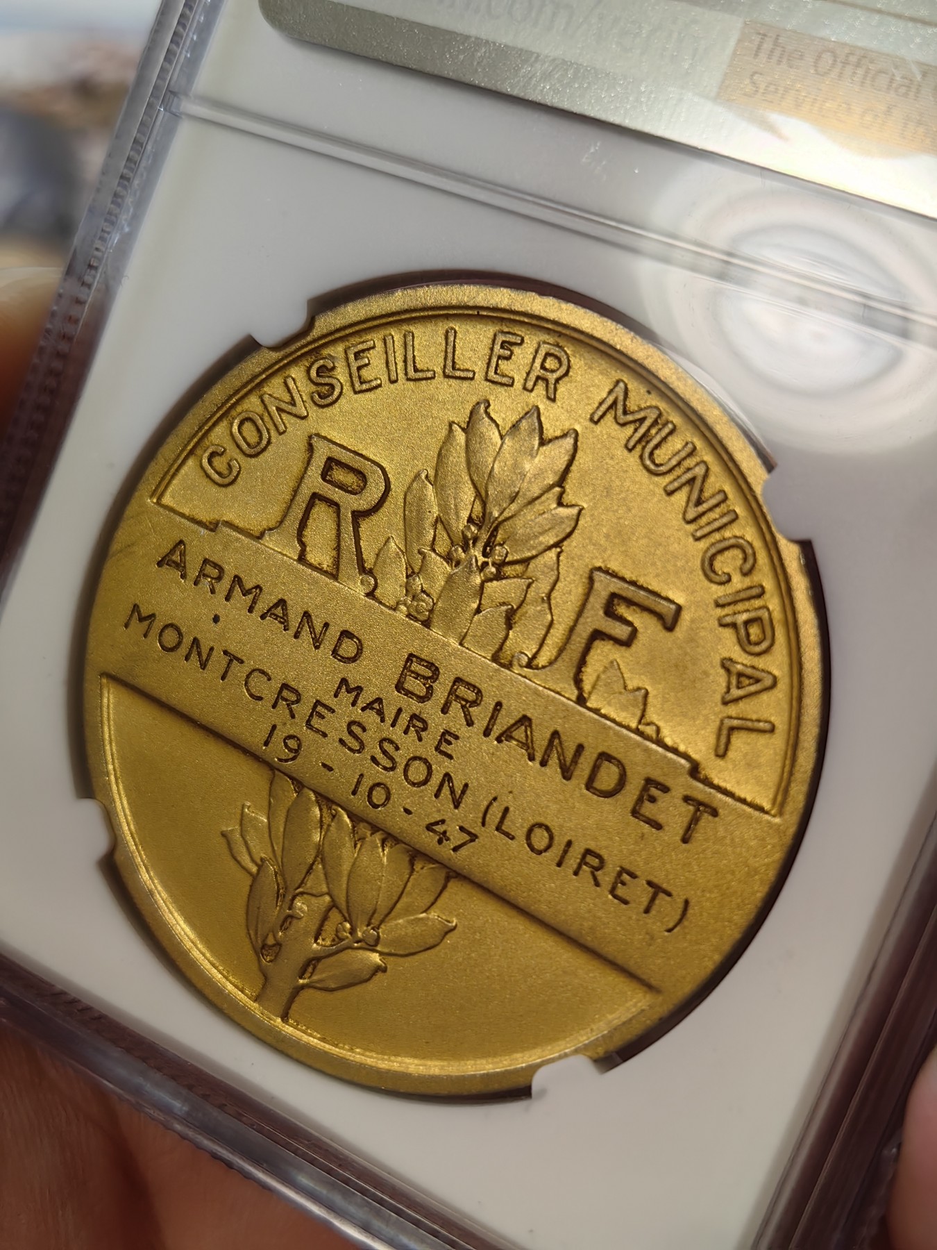 橡树集藏-006场 海纳百川 ngc-Ms65 1947年法国梦珂雷森市议会议员银章 摩龙经典设计 自由帽玛丽安娜 加厚大尺寸 镀金层底板高点皆完美 实物绝美 绝对低评 冠军分自藏好品