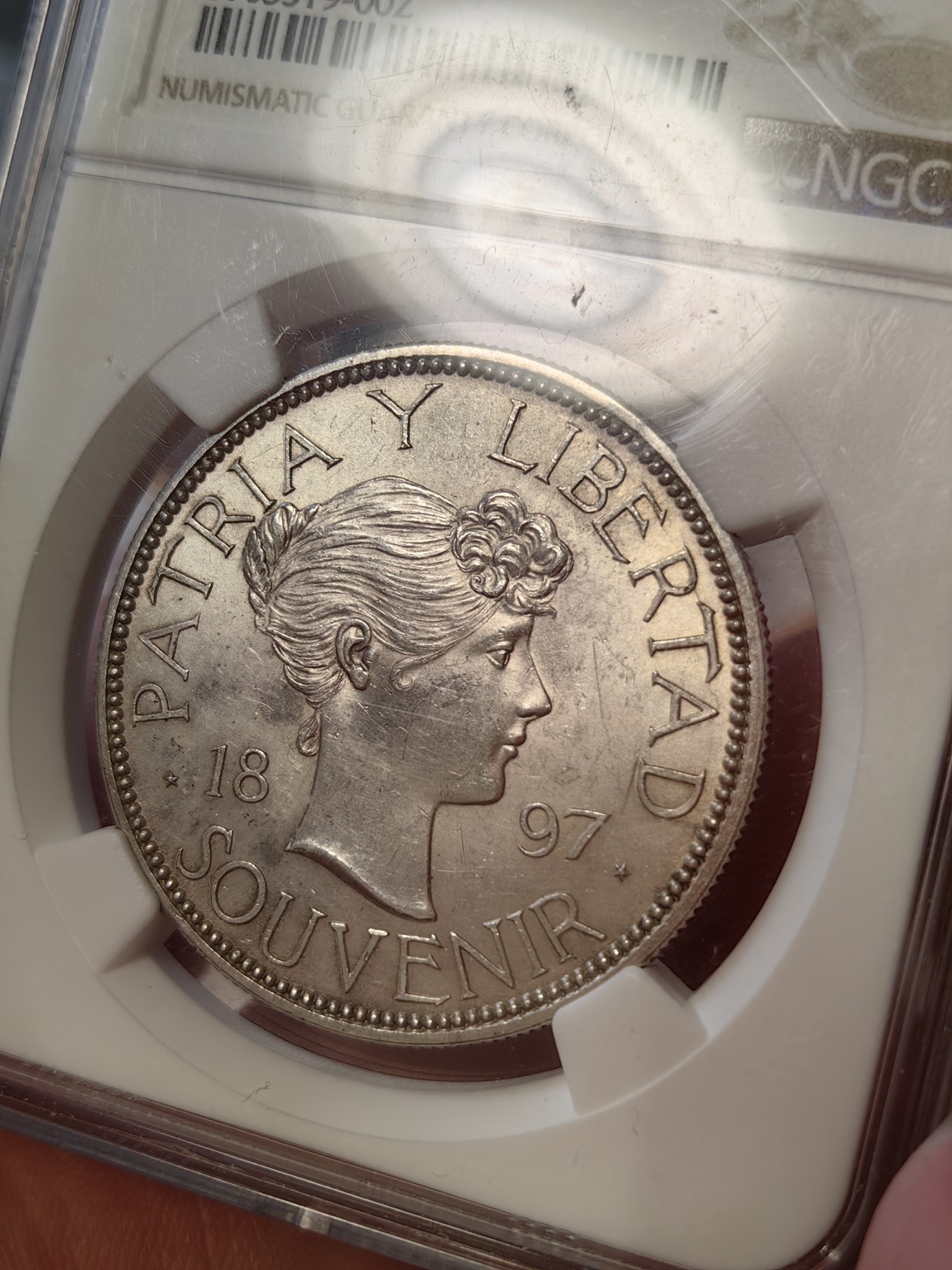 橡树集藏-006场 海纳百川 ngc-MS63 1897年古巴海风卷女神 1比索银币 打制精细 设计绝美