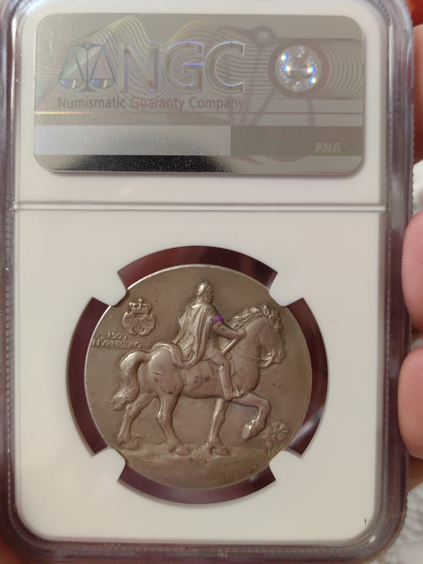 橡树集藏-006场 海纳百川 ngc-Ms64 1905年德国纽伦堡纪念德意志第二帝国皇帝威廉一世骑马戎装雕像揭幕纪念银章， 数据库唯一评级，冠军分。超高浮雕，细节丰富。骏马踏红花，一代枭雄，英姿飒爽。