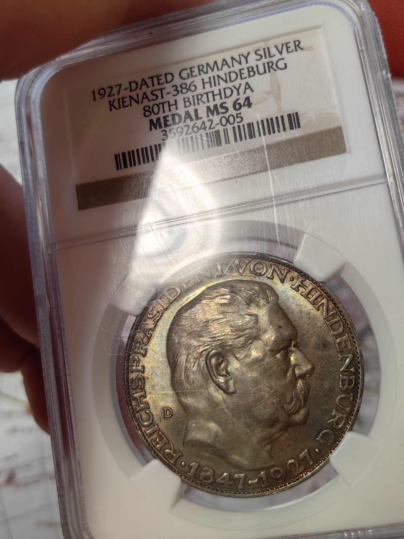 橡树集藏-006场 海纳百川 ngc-ms64 1927年德国银章 兴登堡80大寿纪念 老盒 卡尔哥茨经典品种 双面浓郁重彩包浆 底板浮雕都很好 低评严重