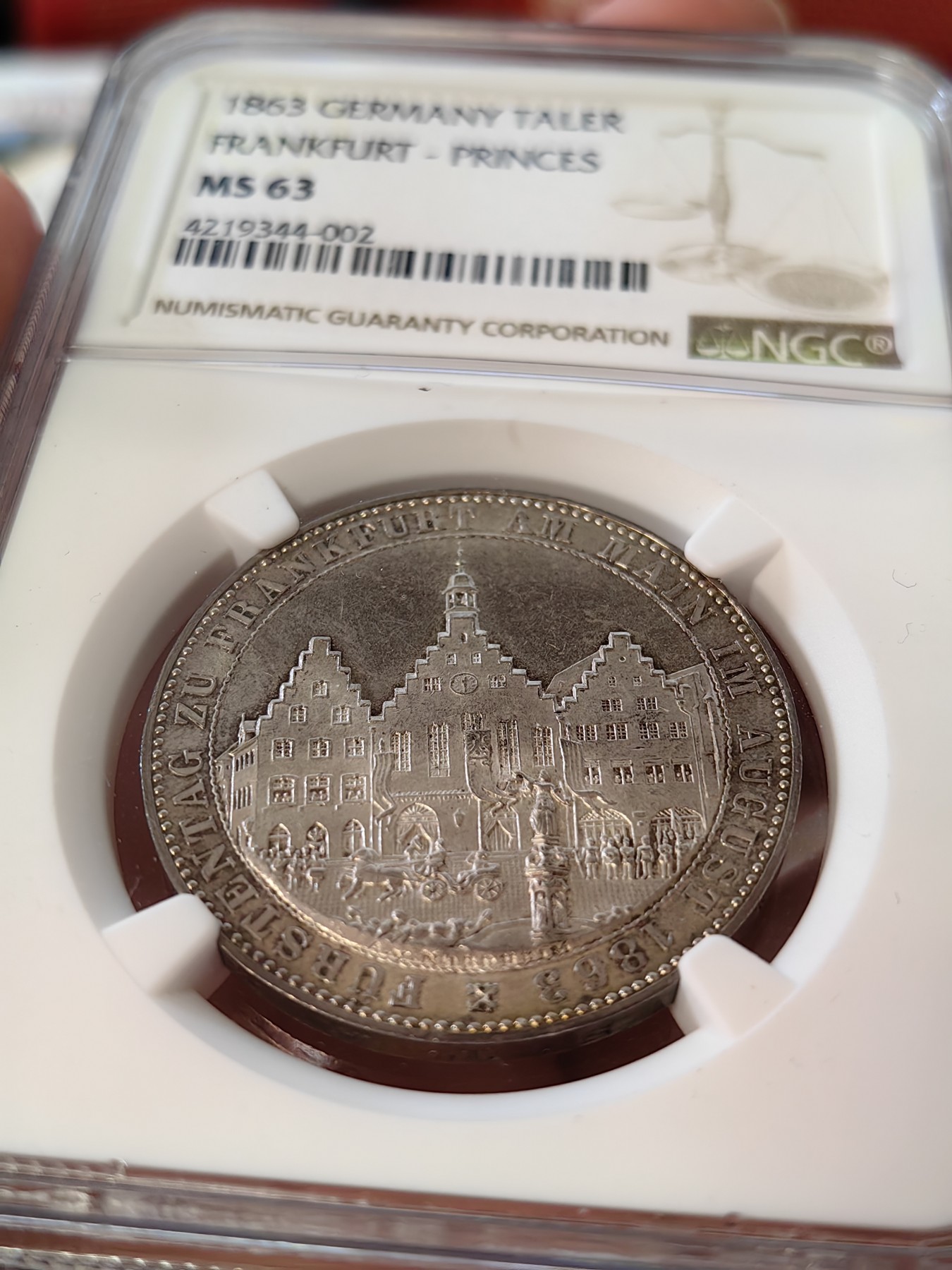 橡树集藏-006场 海纳百川 NGC-MS63 德国法兰克福1863年 王子会议厅1泰勒大银币 细节爆表 设计极佳 车轮转光非常漂亮 热门品种