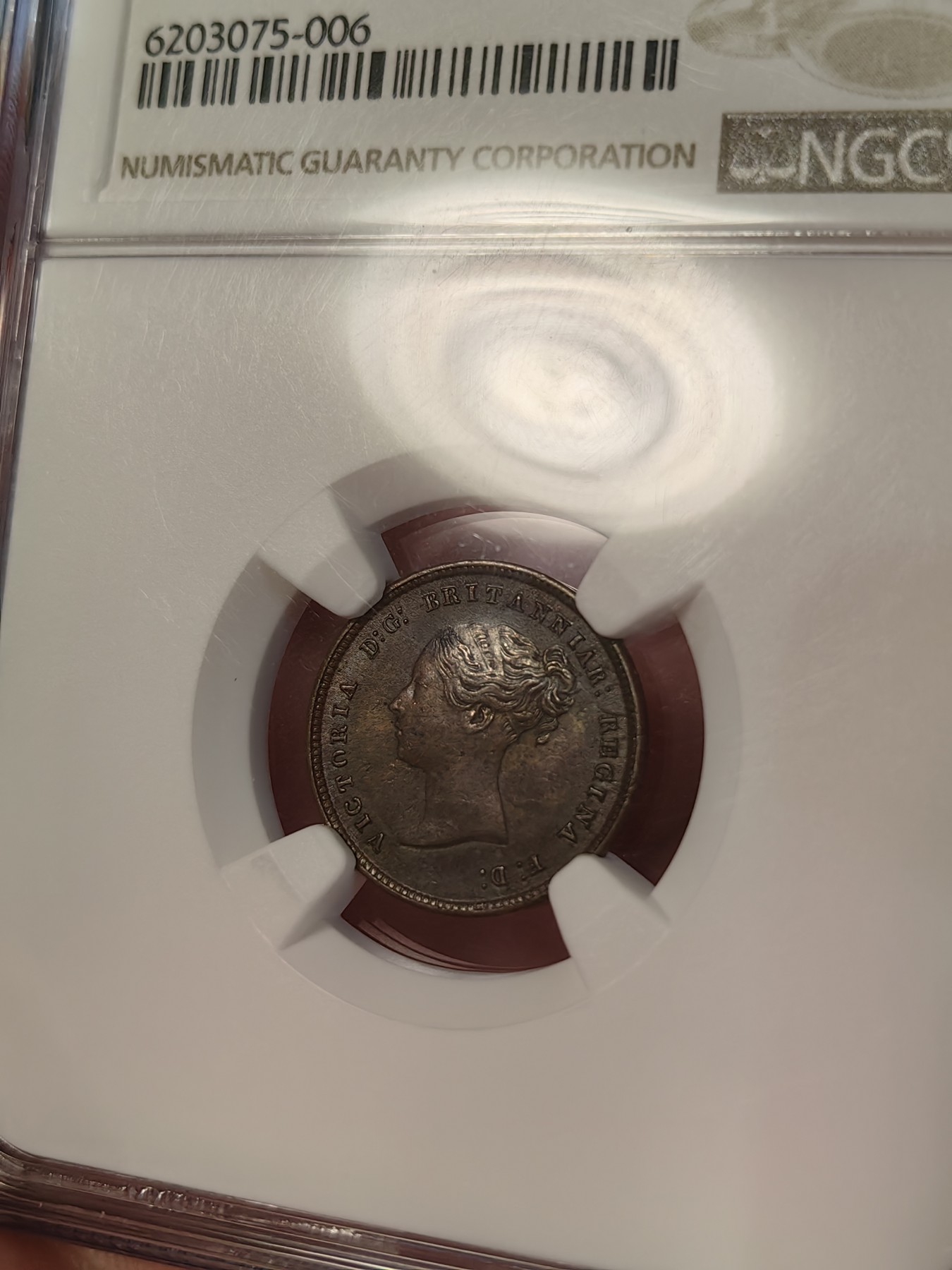 橡树集藏-006场 海纳百川 NGC-MS61 英国1844年1/2法新，整体包浆均匀，底板仍有车轮转光，观感好，一枚不错的英系辅币