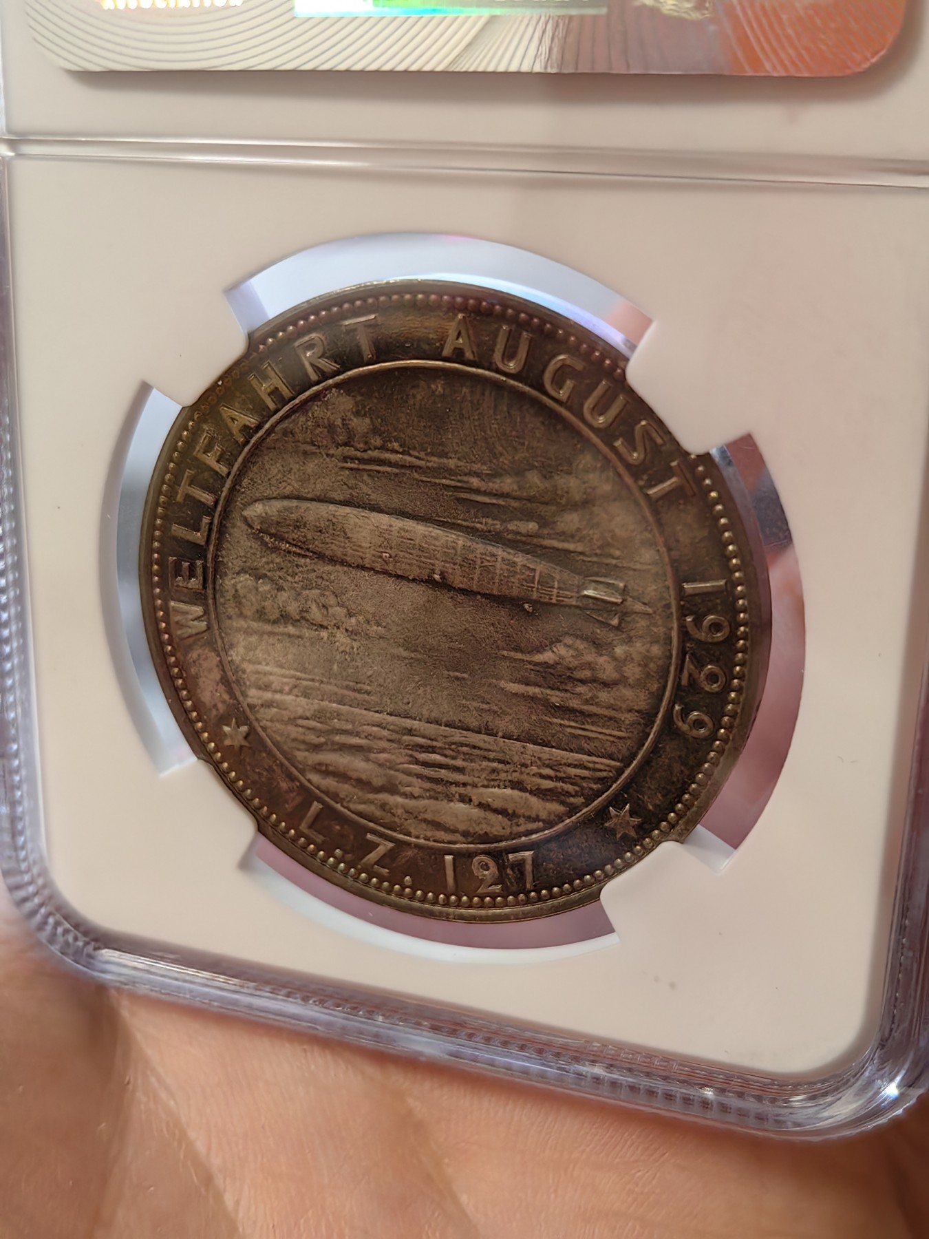 橡树集藏-006场 海纳百川 NGC-ms67 1929 齐柏林飞艇环游世界纪念银章，超顶级高分，镜面五彩。