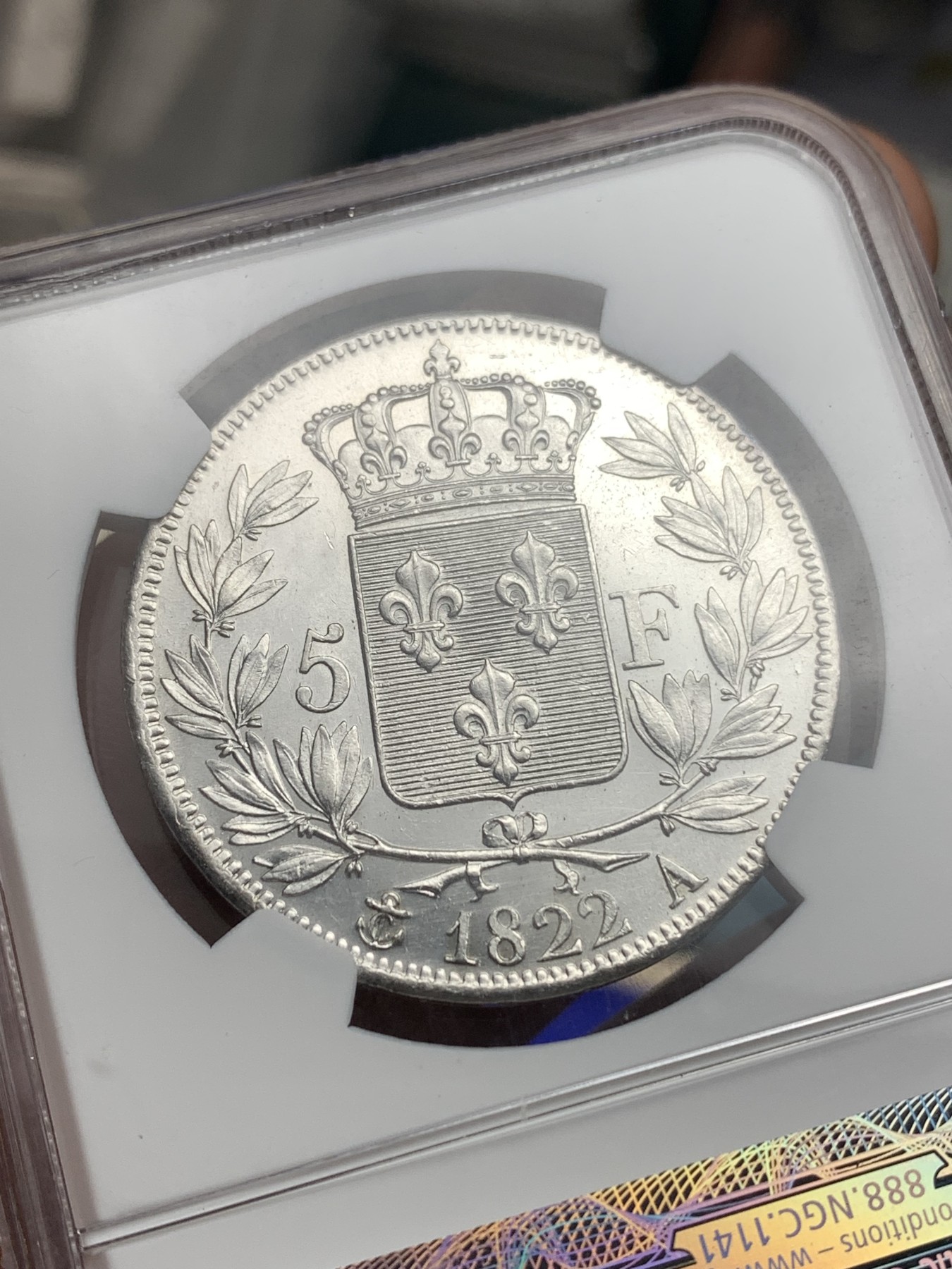 《竞宝斋》第180场-周日，周一2场 (全场包邮) NGC AU58法国1822年波旁王朝国王路易十八5法郎银币 不多的年份 整体白净 老盒评级