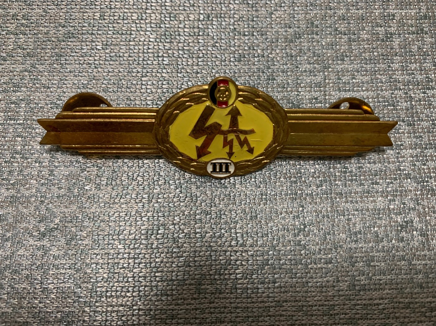 第一次麦稀奇拍卖 东德86技能章