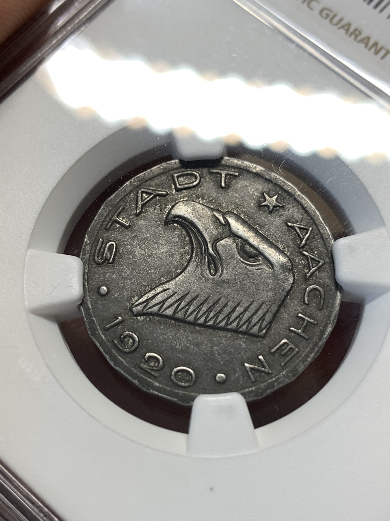 《竞宝斋》第180场-周日，周一2场 (全场包邮) NGC-MS62 德国紧急状态货币名誉品，1920年亚琛鹰头50芬尼铁币，好品难寻，银光闪闪，鹰头威风凛凛，惟妙惟肖