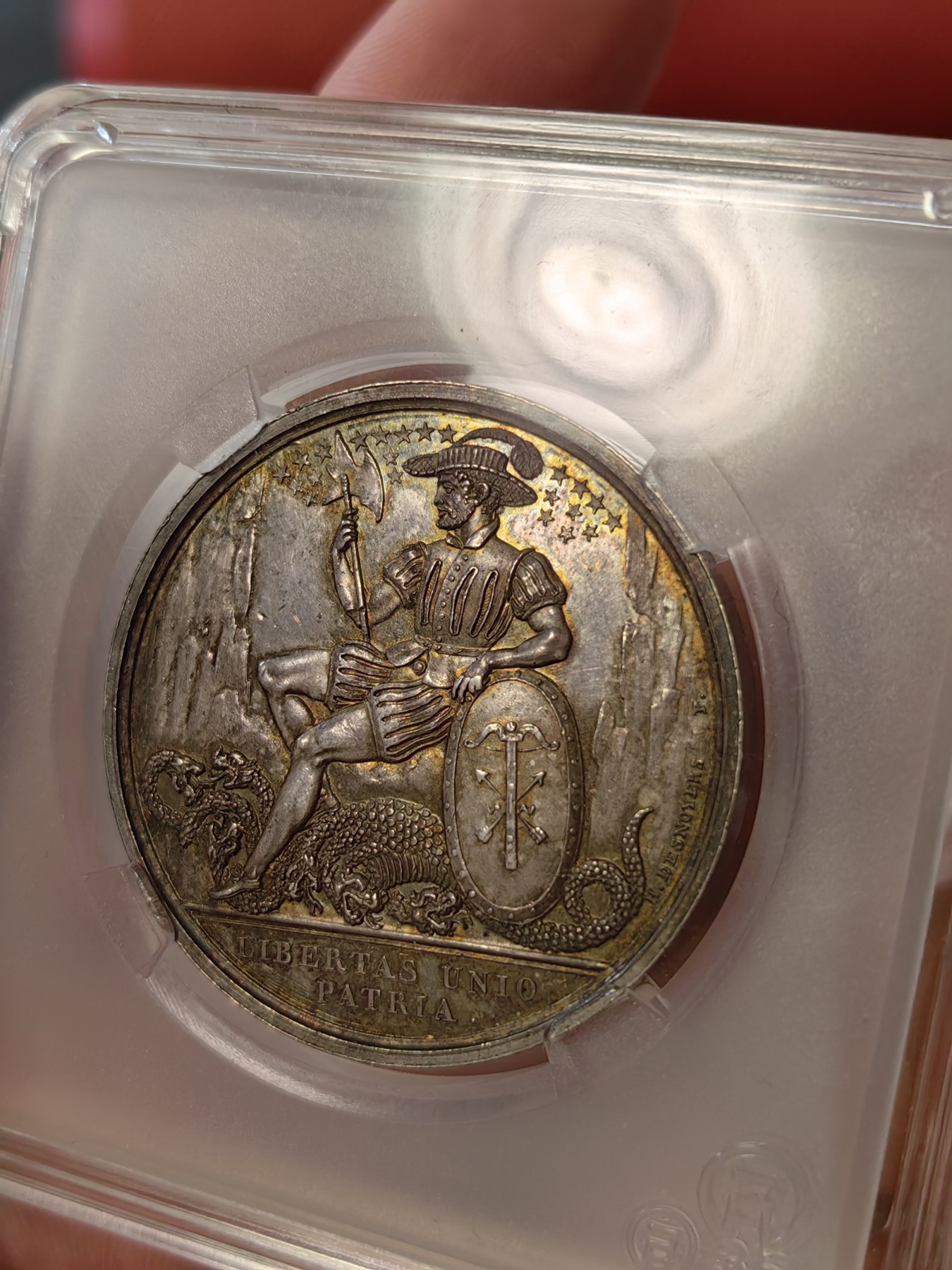 橡树集藏-006场 海纳百川 1821法国巴黎瑞士慈善社屠龙者银章 直径：34mm 重量：19.67gr 边铭无  原铸好品相 评级首选