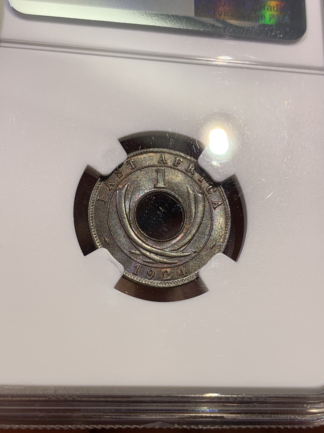 《竞宝斋》第180场-周日，周一2场 (全场包邮) NGC MS64BN 东非1924红铜1分