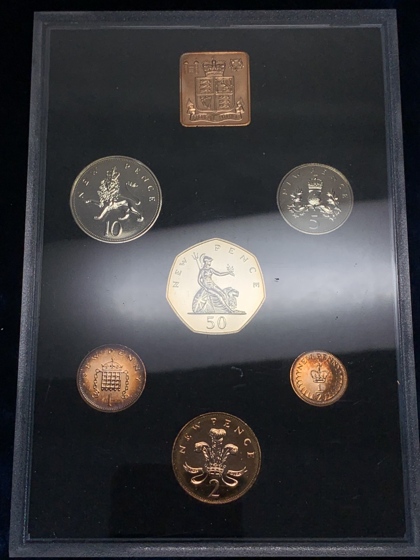 《竞宝斋》第180场-周日，周一2场 (全场包邮) 英国 1971年伊丽莎白二世精制套币