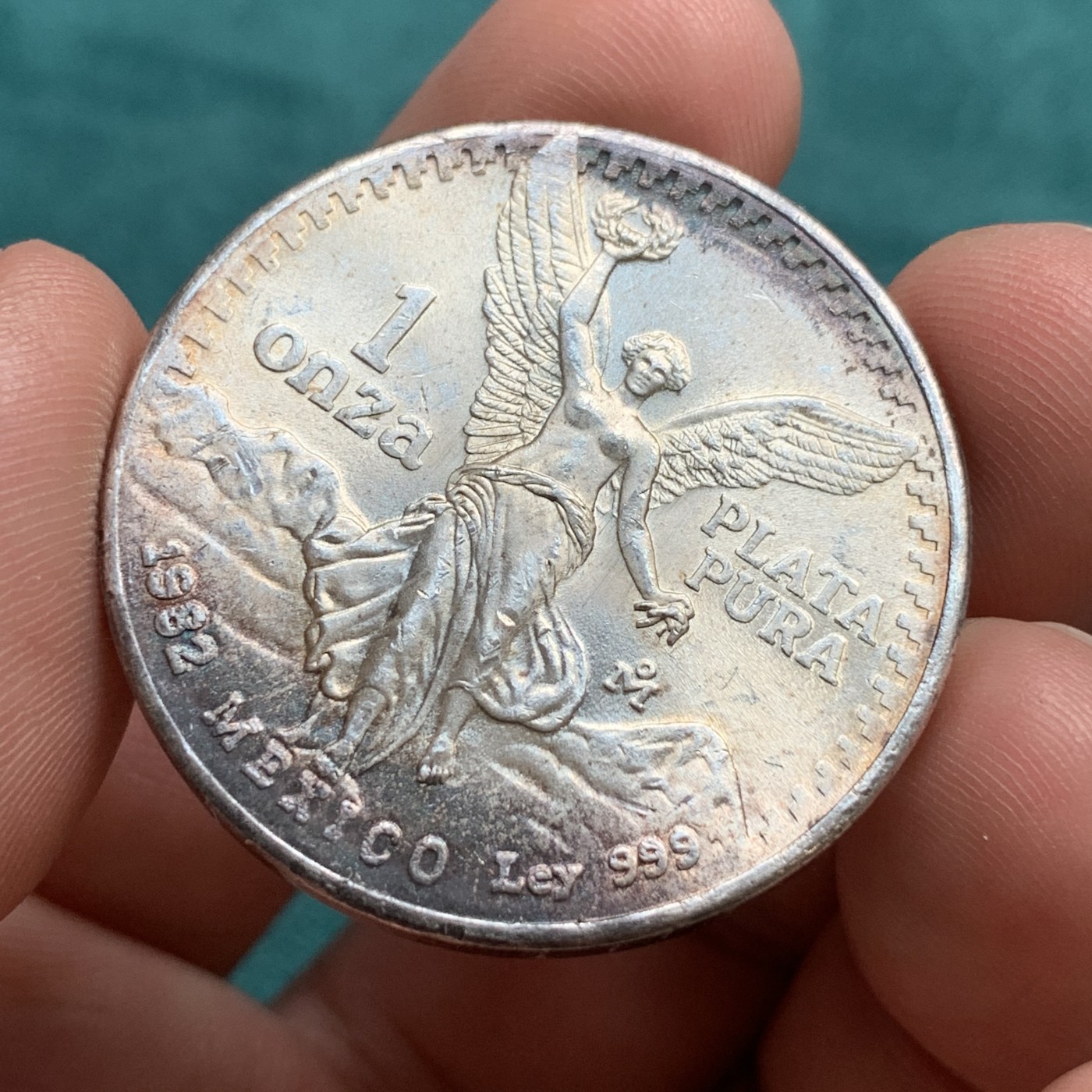 《竞宝斋》第180场-周日，周一2场 (全场包邮) 1982年 墨西哥 1盎司女神银币 999银 少见 包浆也好