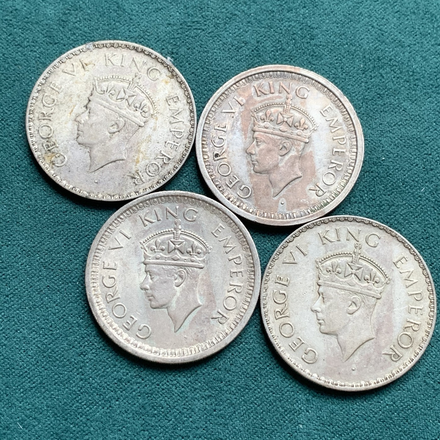 《竞宝斋》第180场-周日，周一2场 (全场包邮) 英属印度乔治六世一卢比银币4枚