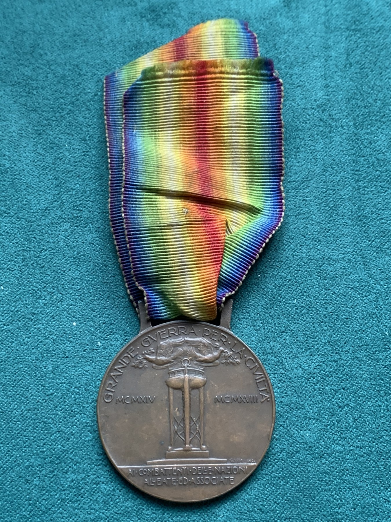 《竞宝斋》第180场-周日，周一2场 (全场包邮) 意大利 1918年庆祝一战胜利 铜制勋章