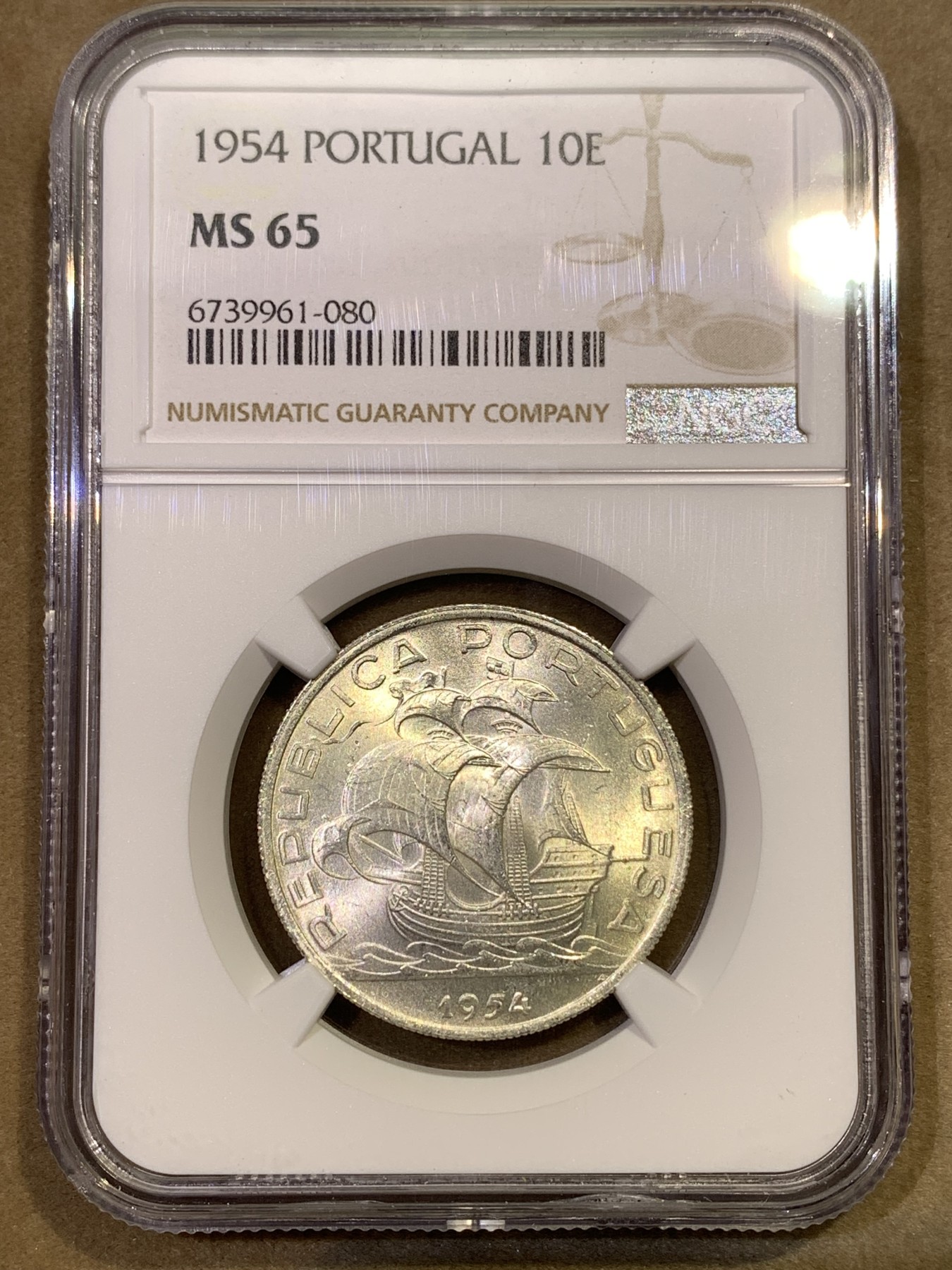 《竞宝斋》第180场-周日，周一2场 (全场包邮) NGC-MS65 葡萄牙1954年 大帆船10埃斯库多银币