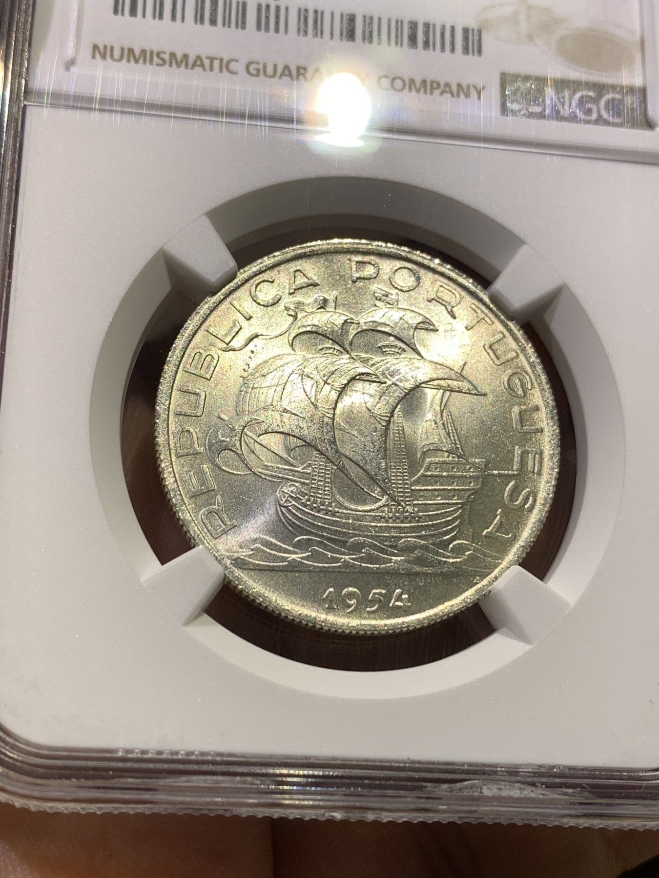 《竞宝斋》第180场-周日，周一2场 (全场包邮) NGC-MS65 葡萄牙1954年 大帆船10埃斯库多银币