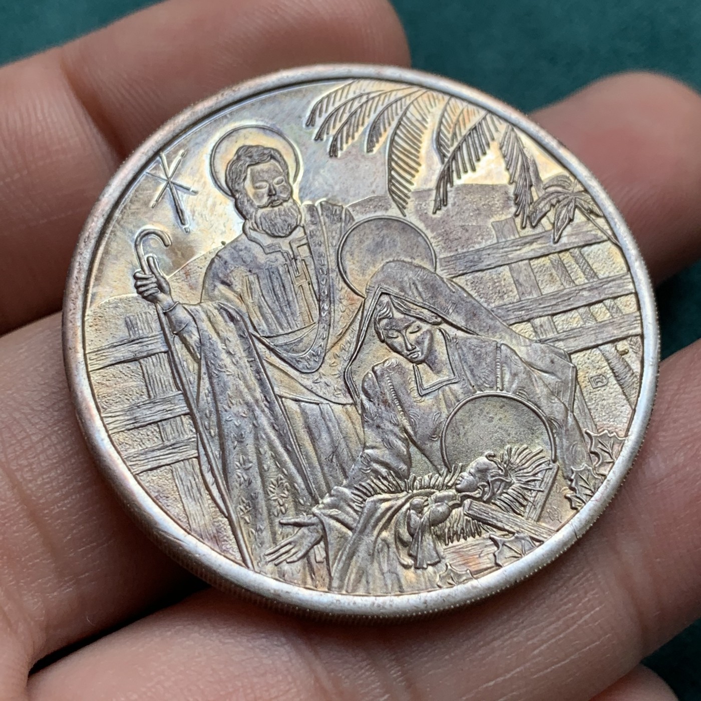 《竞宝斋》第180场-周日，周一2场 (全场包邮) 1992年 宗教银章 999银 一盎司 31.1克