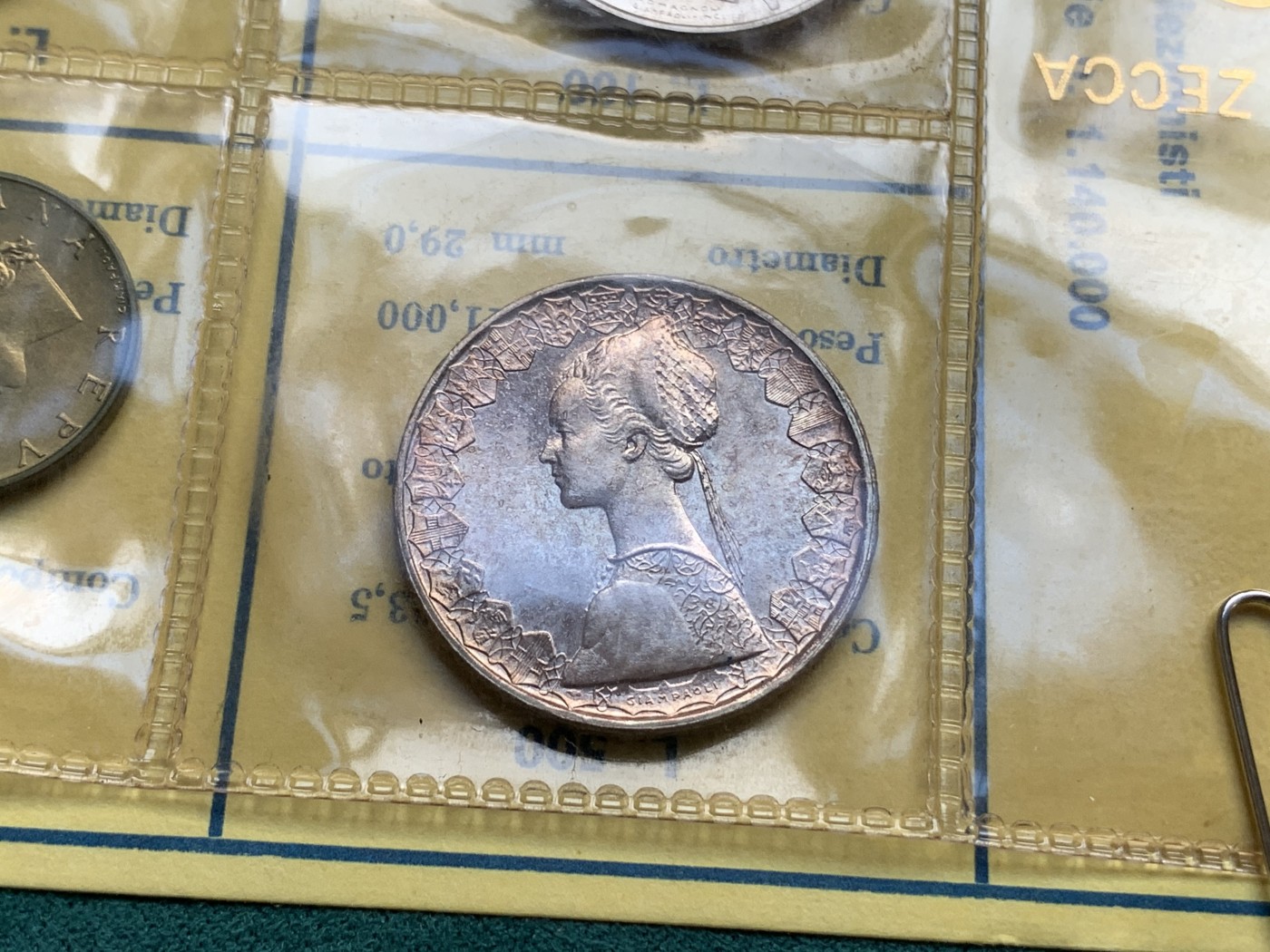 《竞宝斋》第180场-周日，周一2场 (全场包邮) 意大利，1970，普制套币 含两枚银币