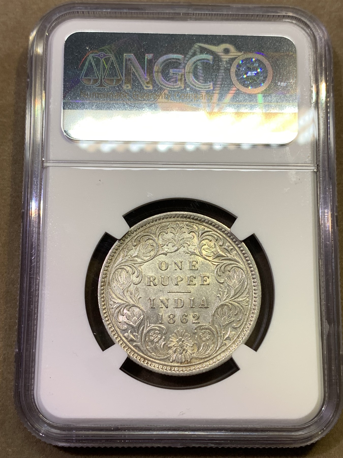 《竞宝斋》第180场-周日，周一2场 (全场包邮) NGC-AU58 1862C英属印度维多利亚1卢比银币