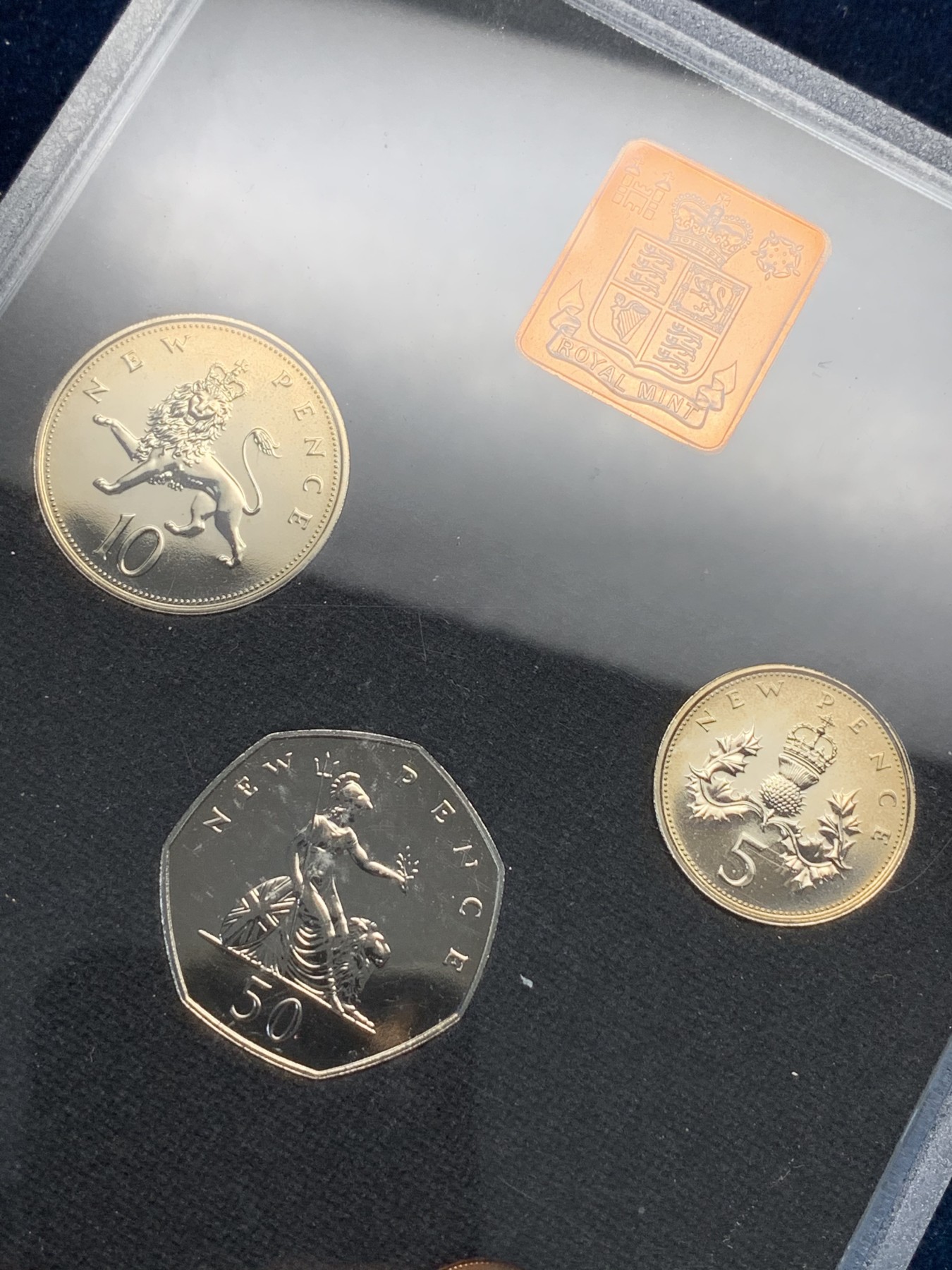 《竞宝斋》第180场-周日，周一2场 (全场包邮) 英国 1971年伊丽莎白二世精制套币