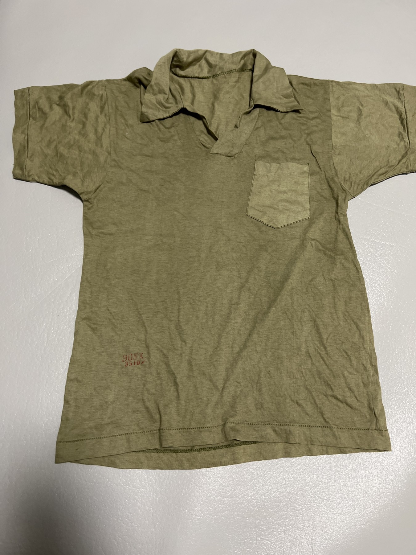 第一次麦稀奇拍卖 老式体能衫 尺码小建议胸围80厘米穿着