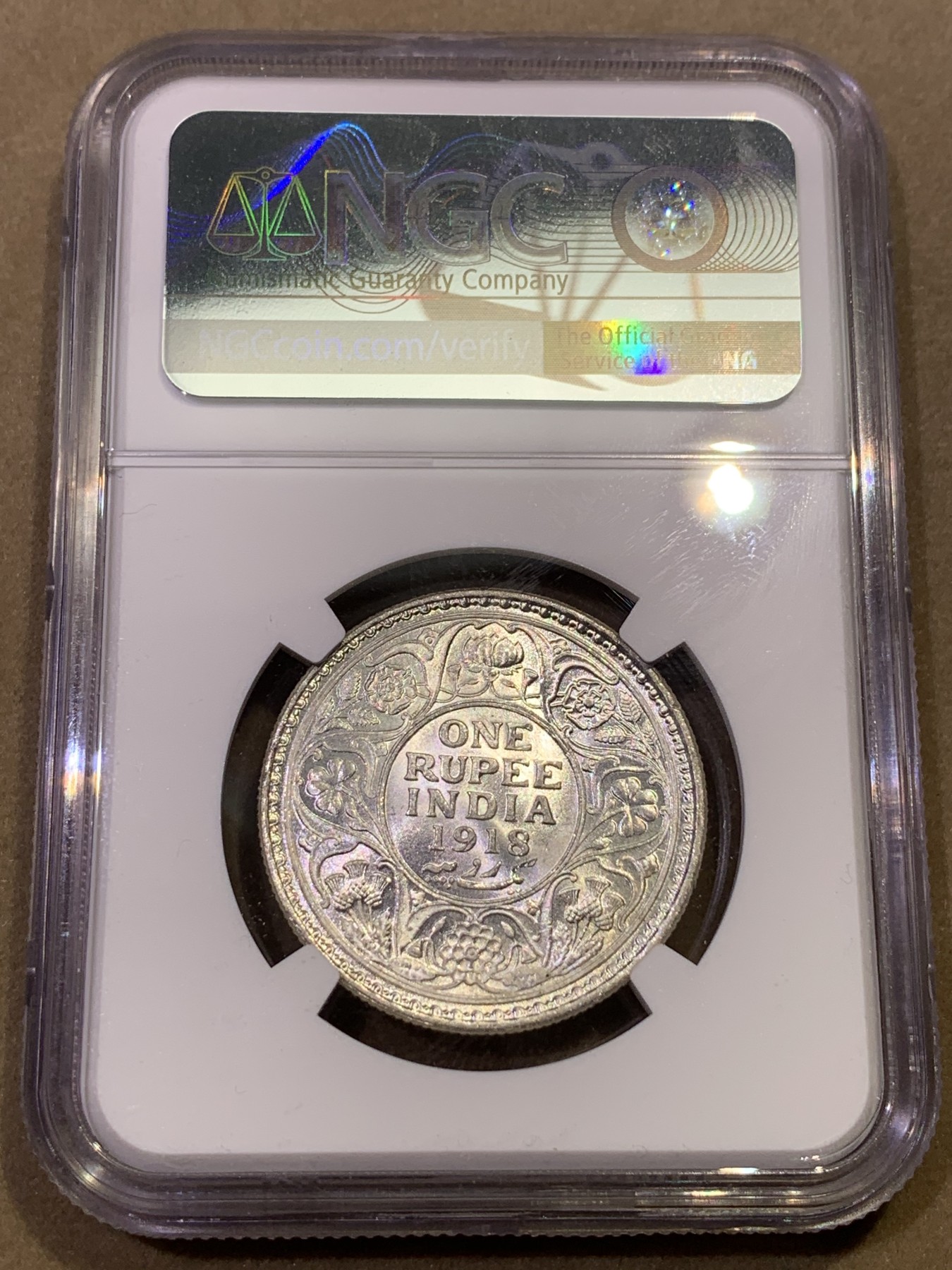 《竞宝斋》第180场-周日，周一2场 (全场包邮) NGC MS62 印度 乔五 1918C 1卢比 银币