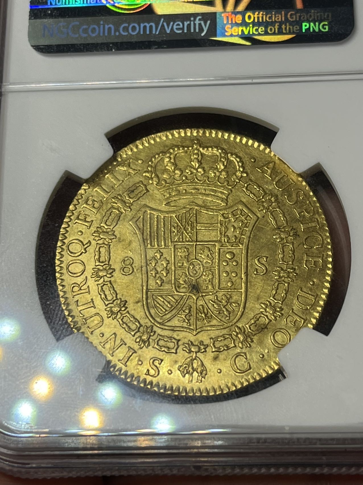 西班牙本土卡洛斯三世8埃斯库多金币，R后点少见版别，发行量远低于西属其他地区，一眼 fall in love系列 古今中外金币银币徽章收藏爱好者礼物 西班牙本土卡洛斯三世8埃斯库多金币，R后点少见版别，发行量远低于西属其他地区，一眼 fall in love系列 古今中外金币银币徽章收藏爱好者礼物