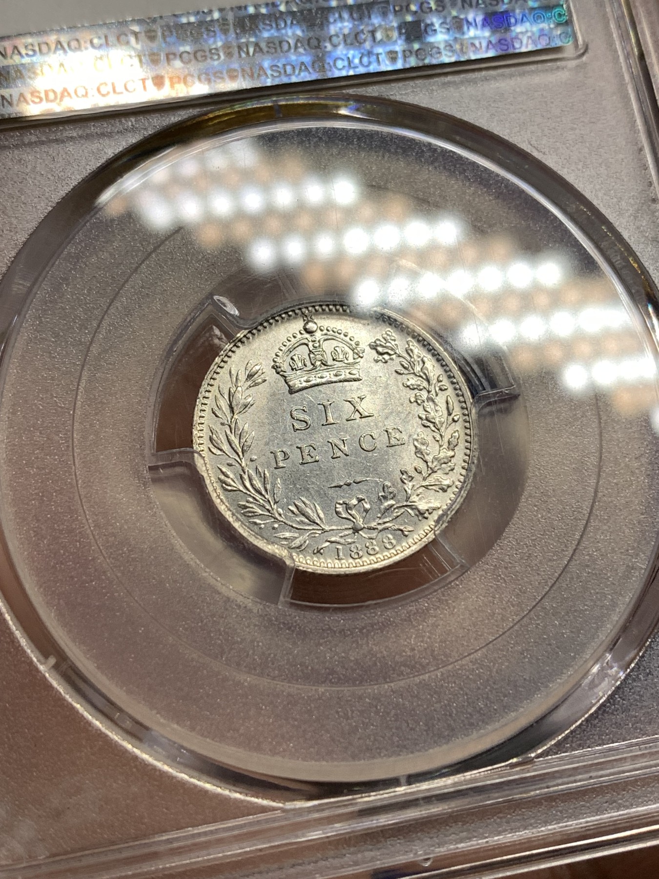 《竞宝斋》第180场-周日，周一2场 (全场包邮) PCGS MS61 英国1888年6便士银币 高冠版好年份 低评