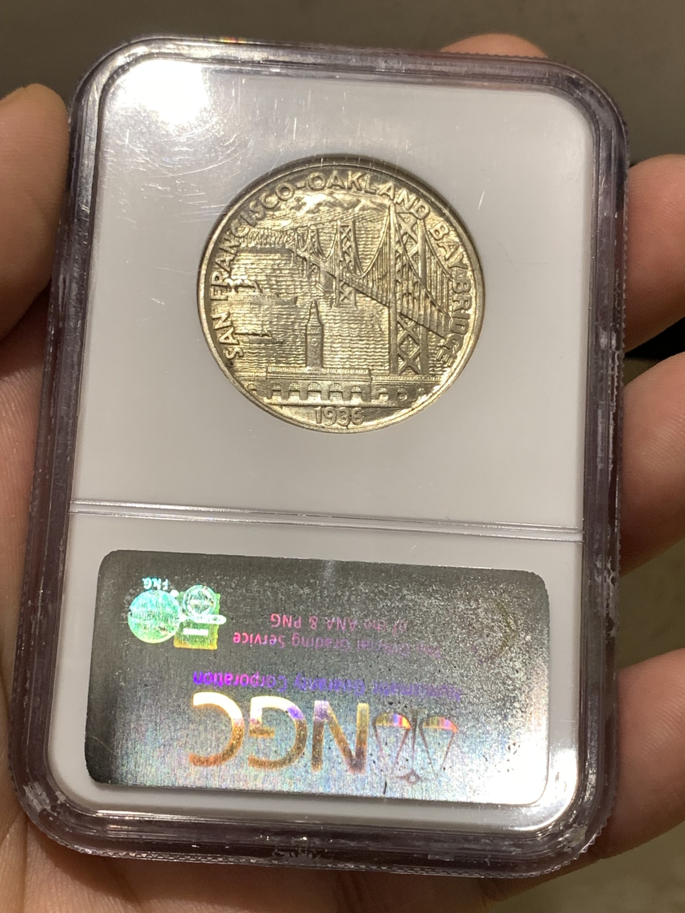 《竞宝斋》第180场-周日，周一2场 (全场包邮) NGC-MS66 美国 1936年 海湾大桥 半美元 纪念银币 设计精美 高分老盒 一步到位的收藏