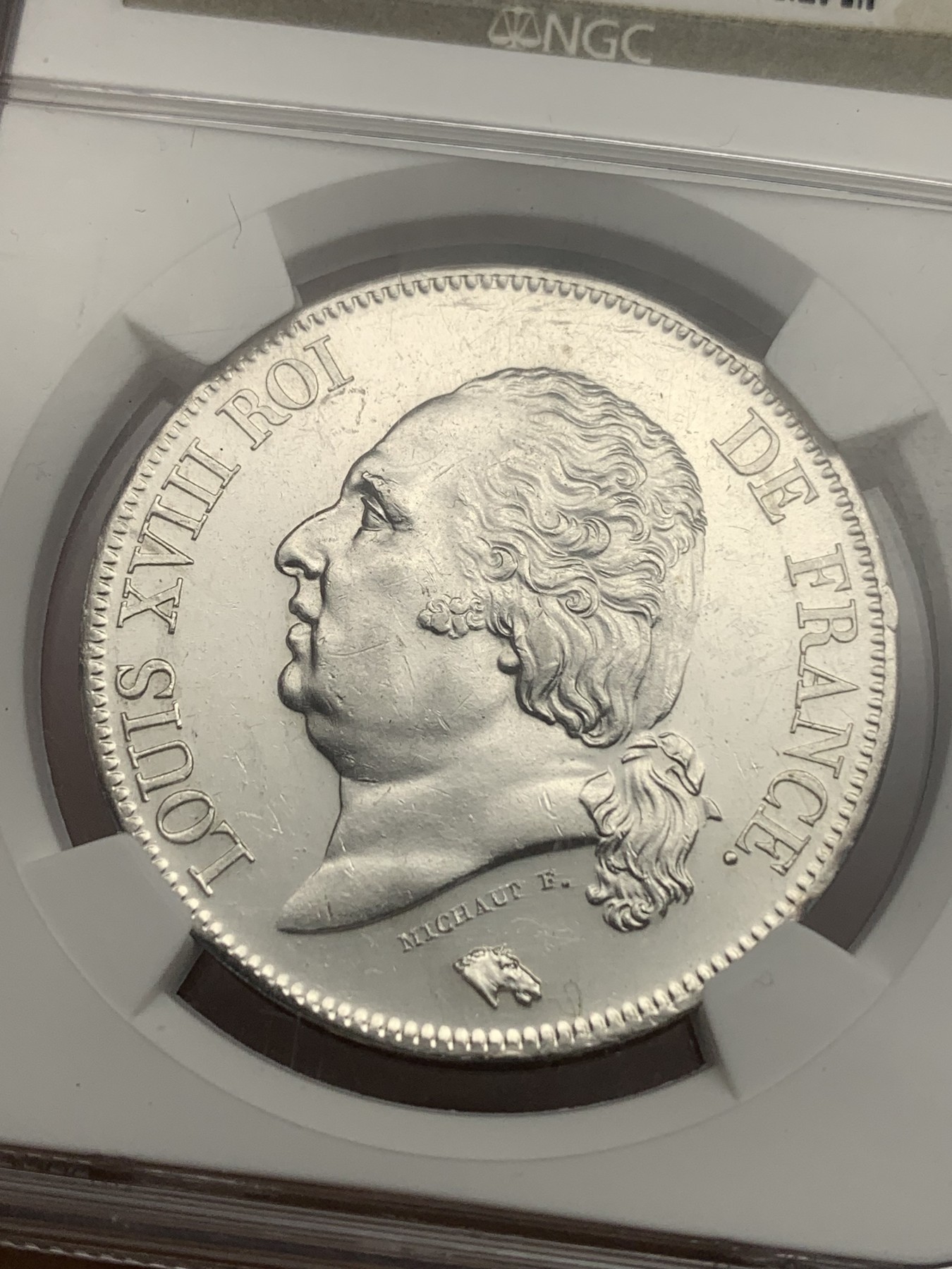 《竞宝斋》第180场-周日，周一2场 (全场包邮) NGC AU58法国1822年波旁王朝国王路易十八5法郎银币 不多的年份 整体白净 老盒评级